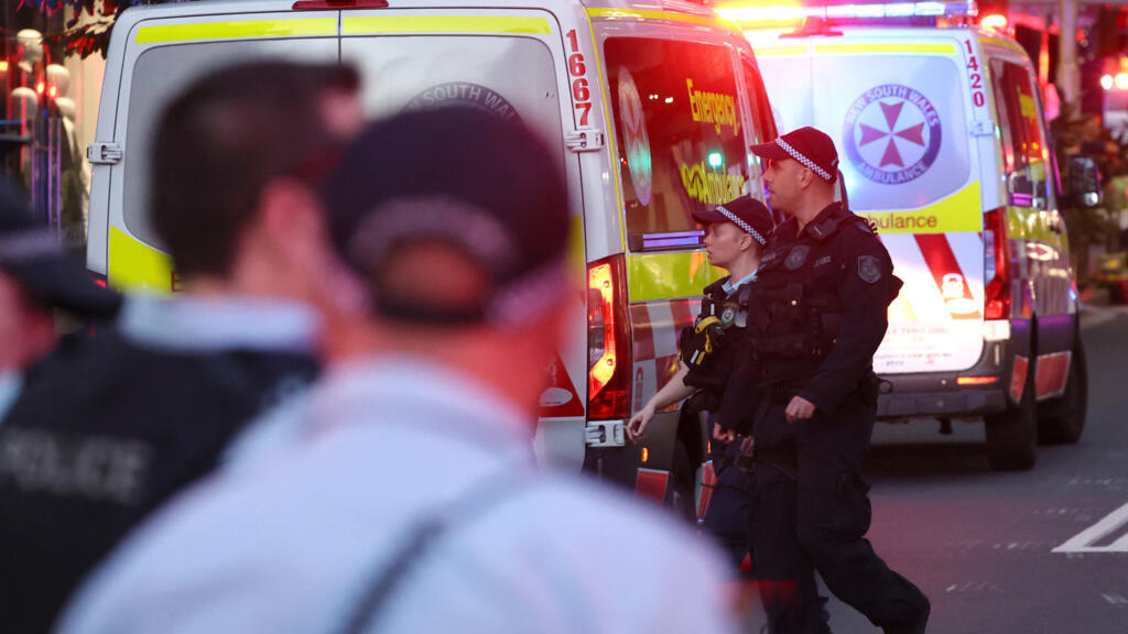 Gunfire and injuries reported at Sydney's Bondi beach, two people in custody