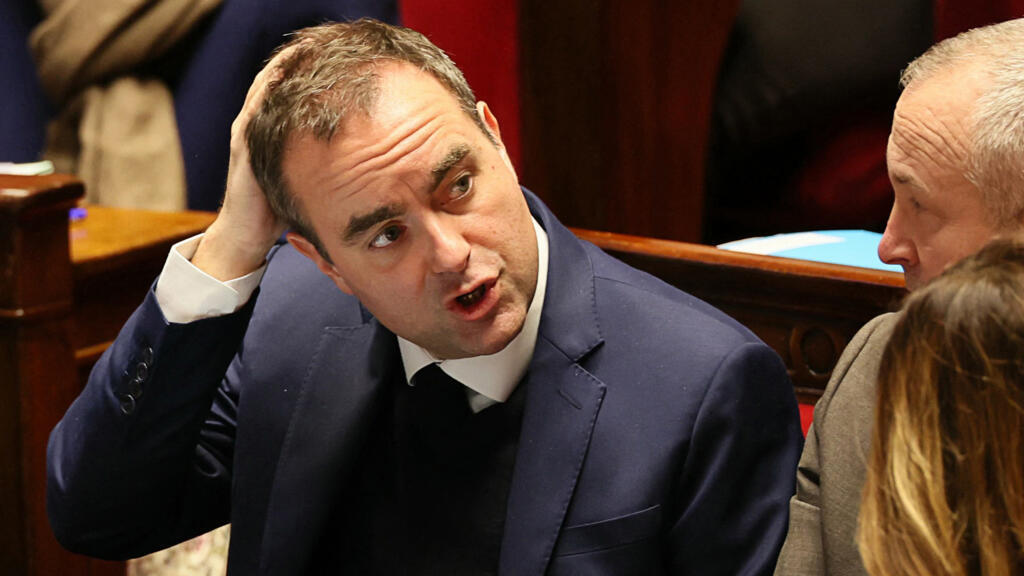 French PM Lecornu survives no-confidence votes as budget moves forward