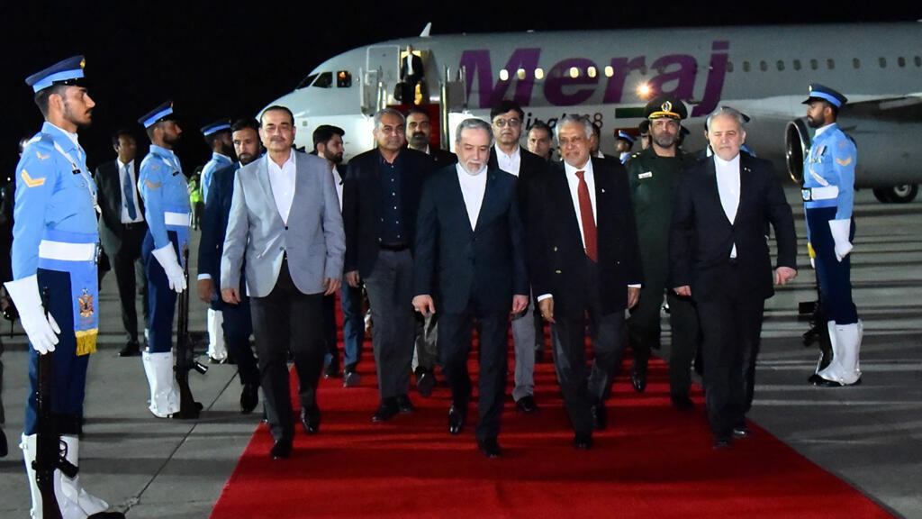 Iran's FM Araghchi arrives in Pakistan ahead of planned US ceasefire talks