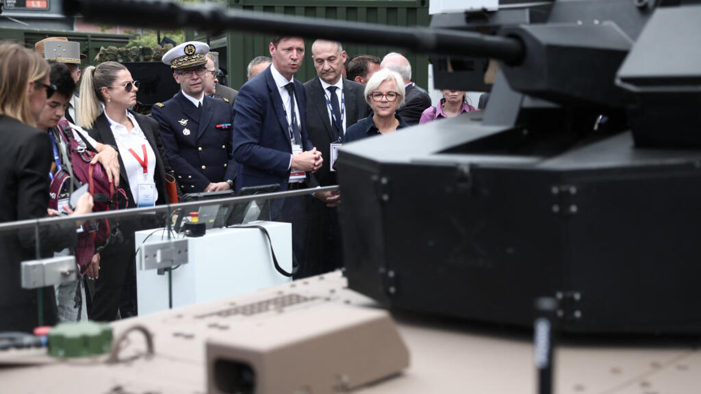 Franco-German defence group unveils new battle tank at Eurosatory exhibition