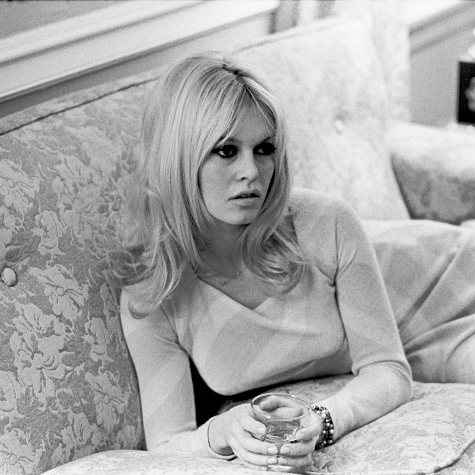 Brigitte Bardot, French Movie Icon Who Renounced Stardom, Dies at 91