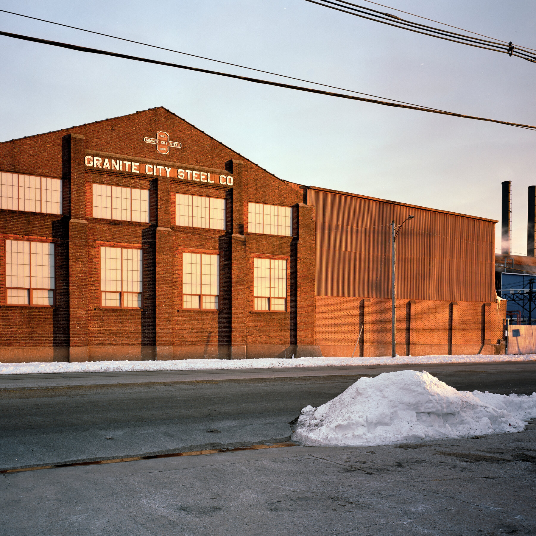 Trump’s Tariffs Are Adding Steel Mill Jobs, and Crushing American Factories