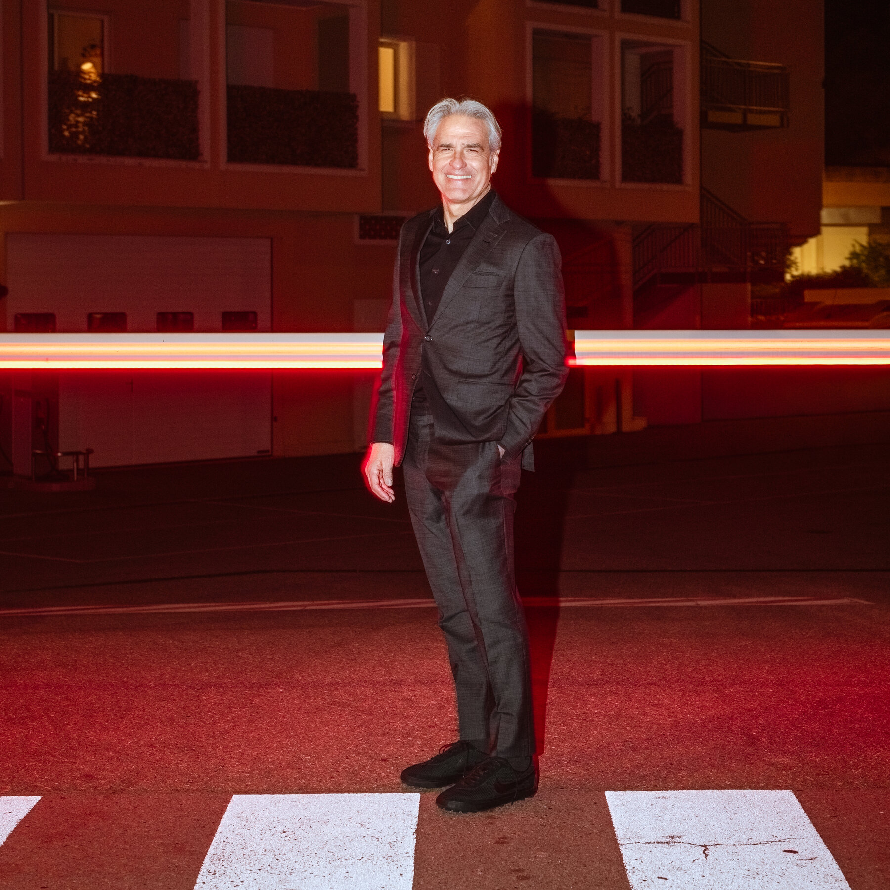 24 Hours With Nike’s C.E.O. as He Races to Win Back the Sports World