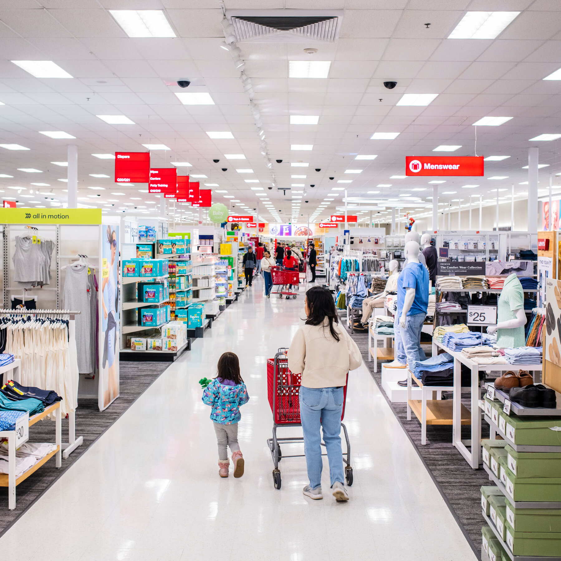 Retail Giants Spend Billions to Make Stores Look Nicer