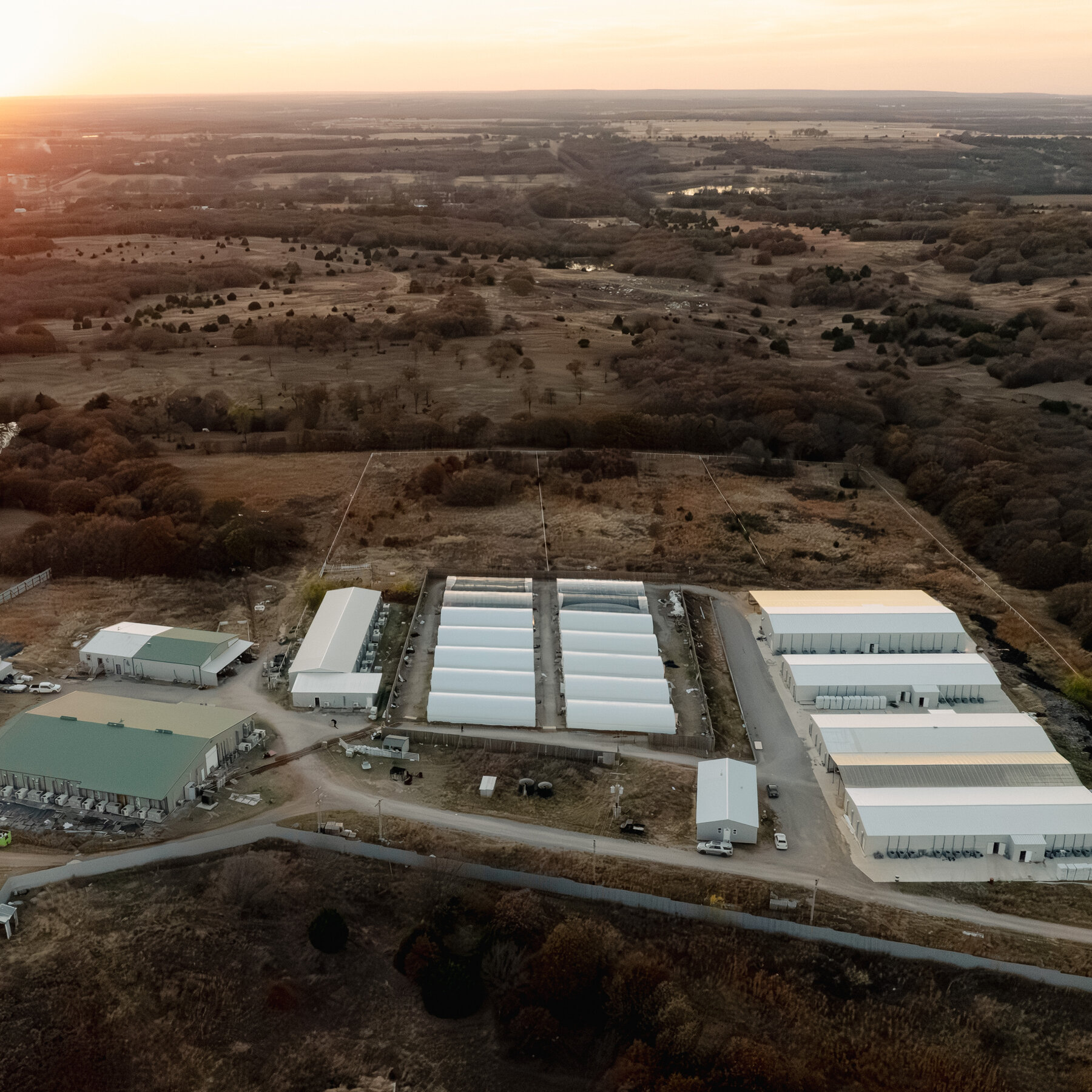 Behind Oklahoma Cannabis Farms, New Yorkers With Ties to Beijing