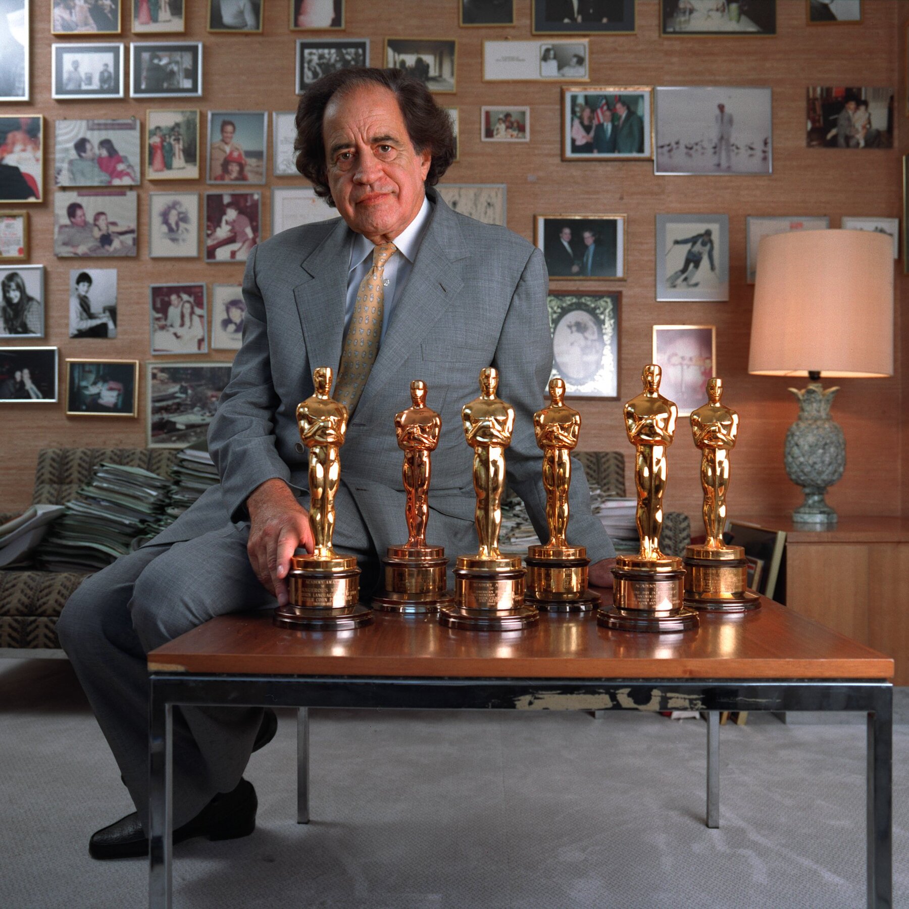 Arthur Cohn, Film Producer With an Oscar-Winning Touch, Dies at 98