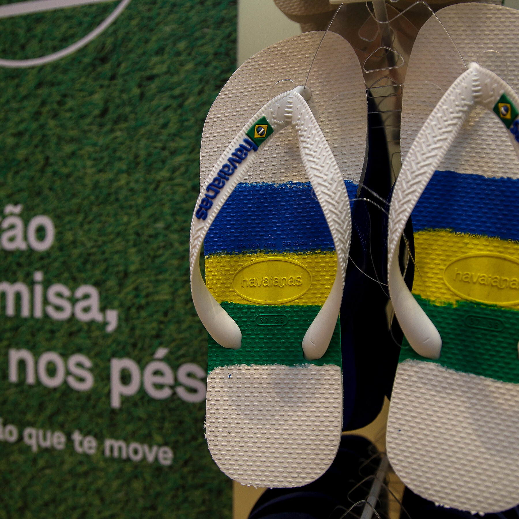 Why the Right Is Boycotting Havaianas Flip-Flops