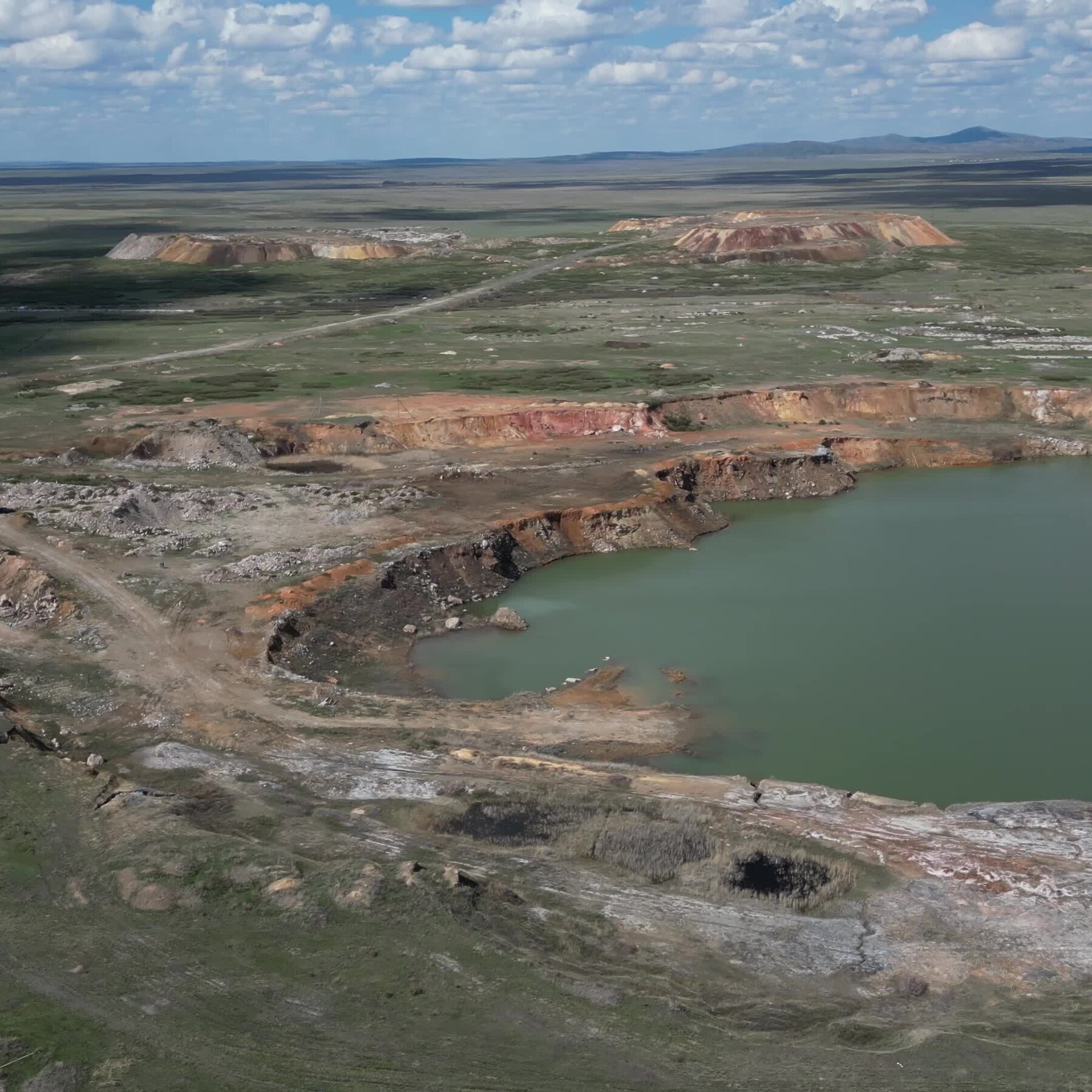 As Trump Cut a Billion-Dollar Mining Deal, His Sons Stand to Profit