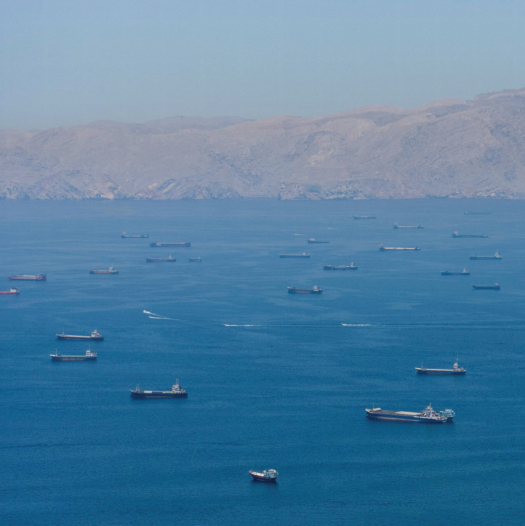 In Strait of Hormuz Standoff, U.S. and Iran Deploy Economic Warfare