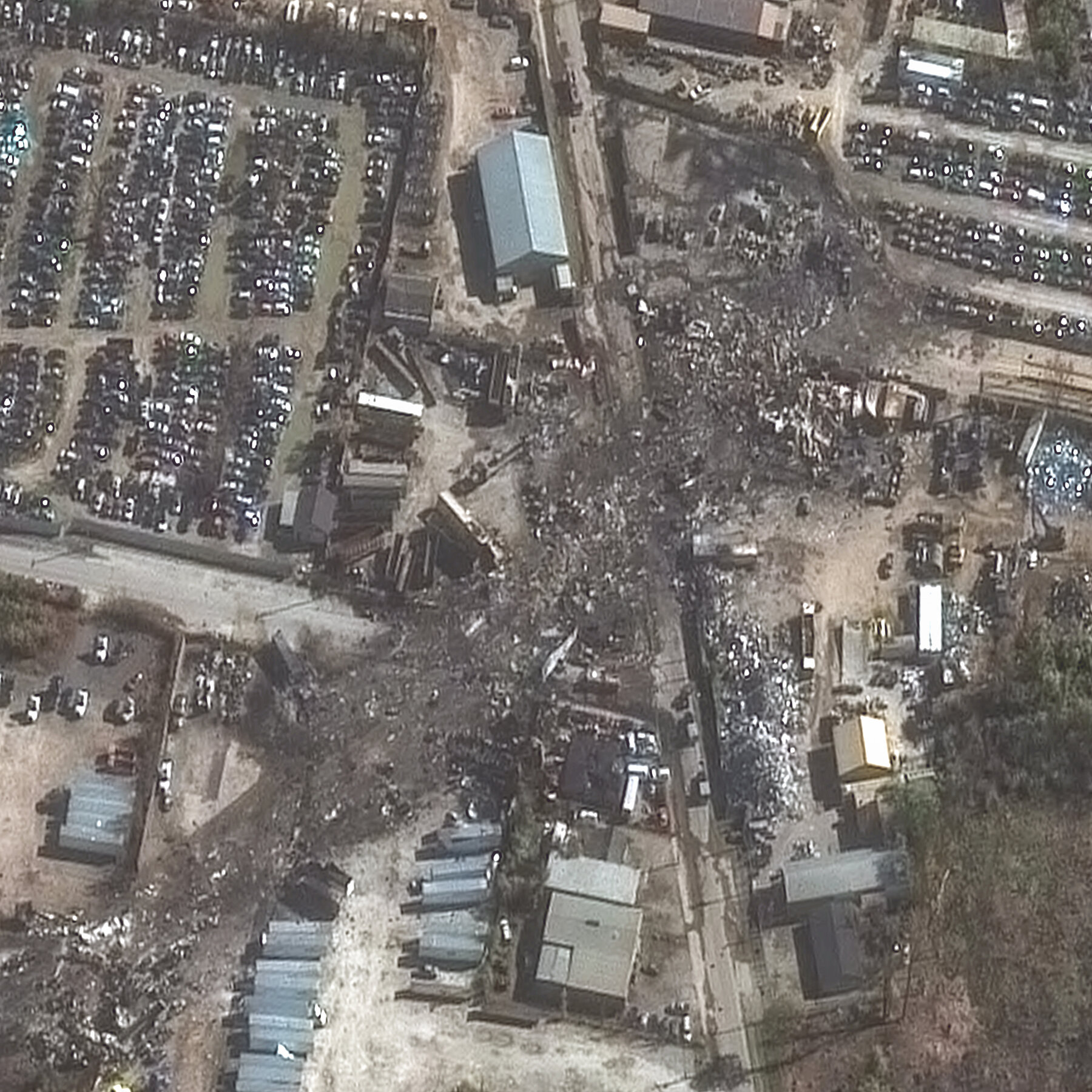 Investigators Sift Through Plane Crash Wreckage in Louisville