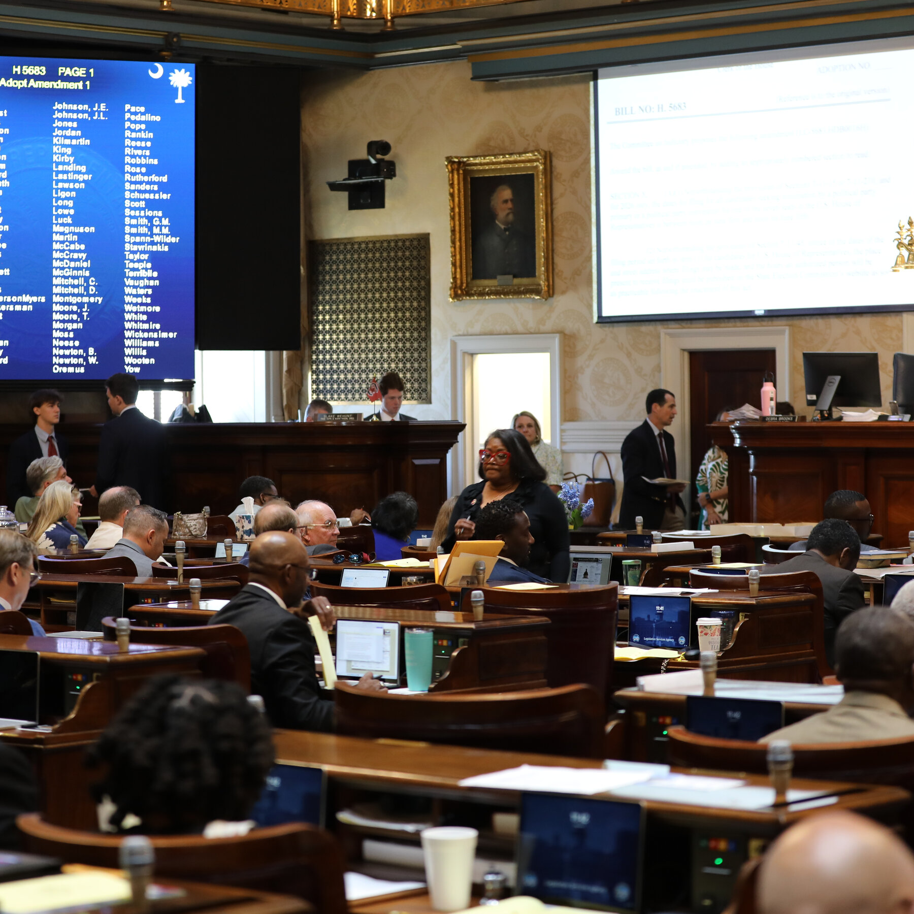 South Carolina Senate Does Not Act on New Midterm Map, Defying Trump
