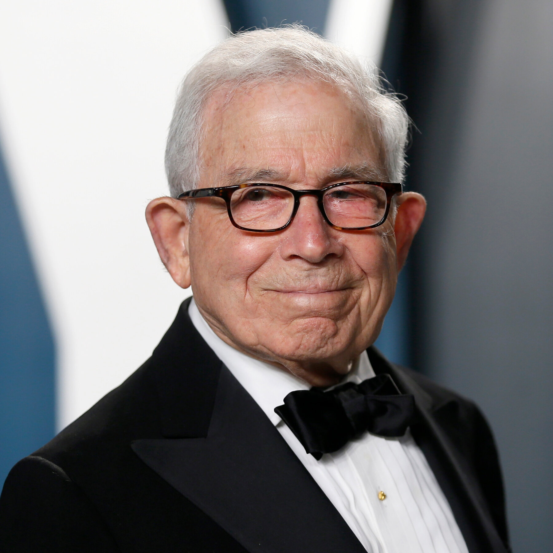 Donald E. Newhouse, Low-Profile Heir to a Media Empire, Dies at 96