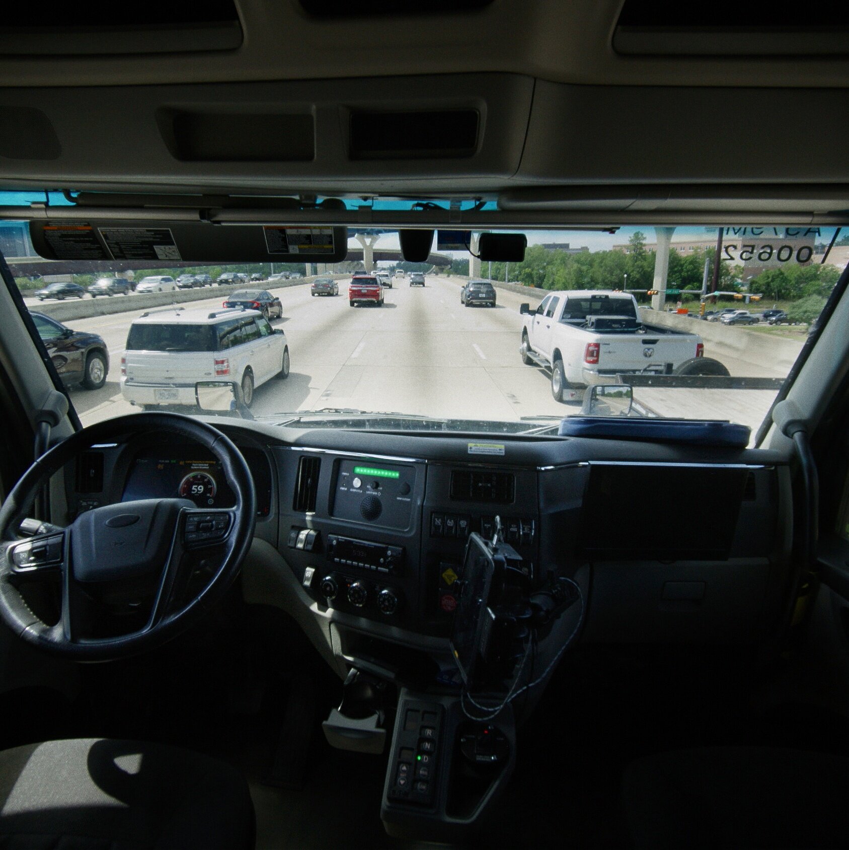 Driverless Big Rigs Are Coming to American Highways, and Soon