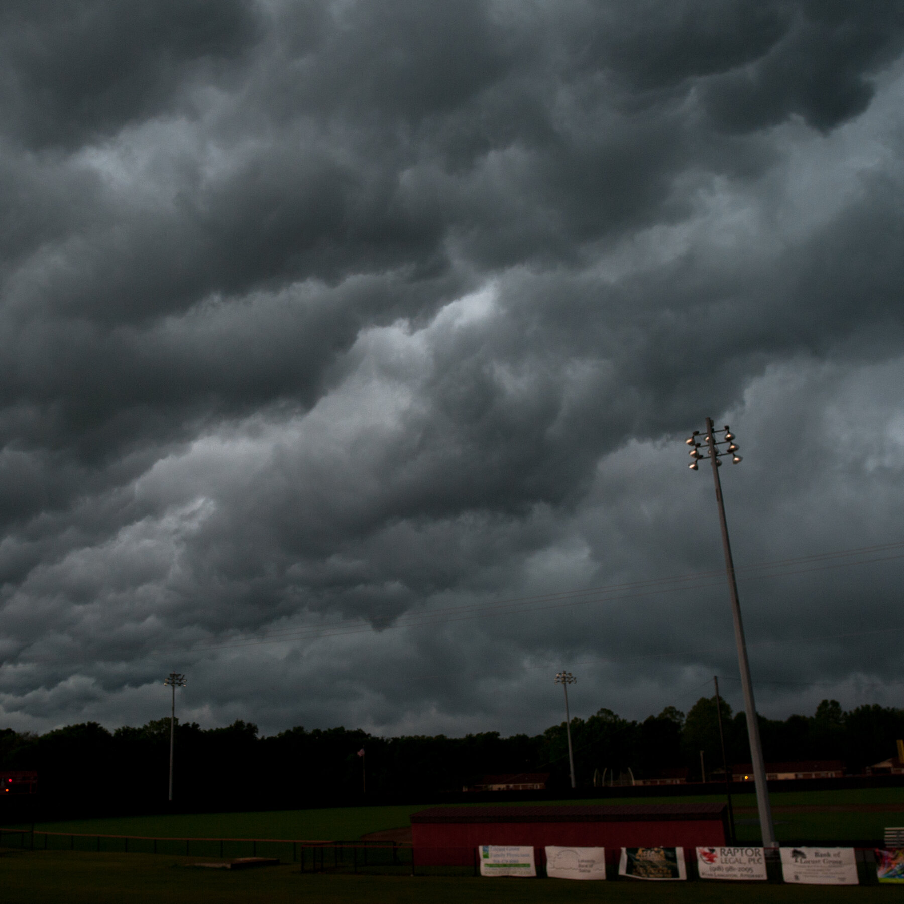 What to Do When There’s a Tornado Warning