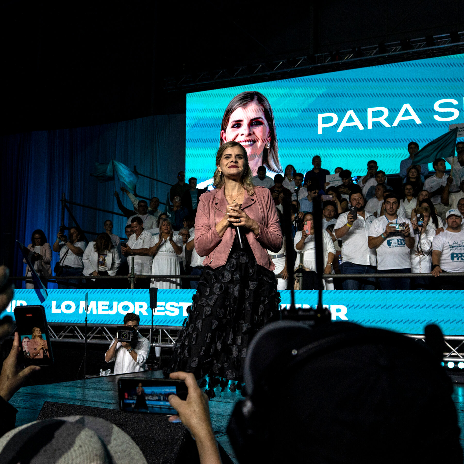 Laura Fernández Wins Costa Rican Presidency
