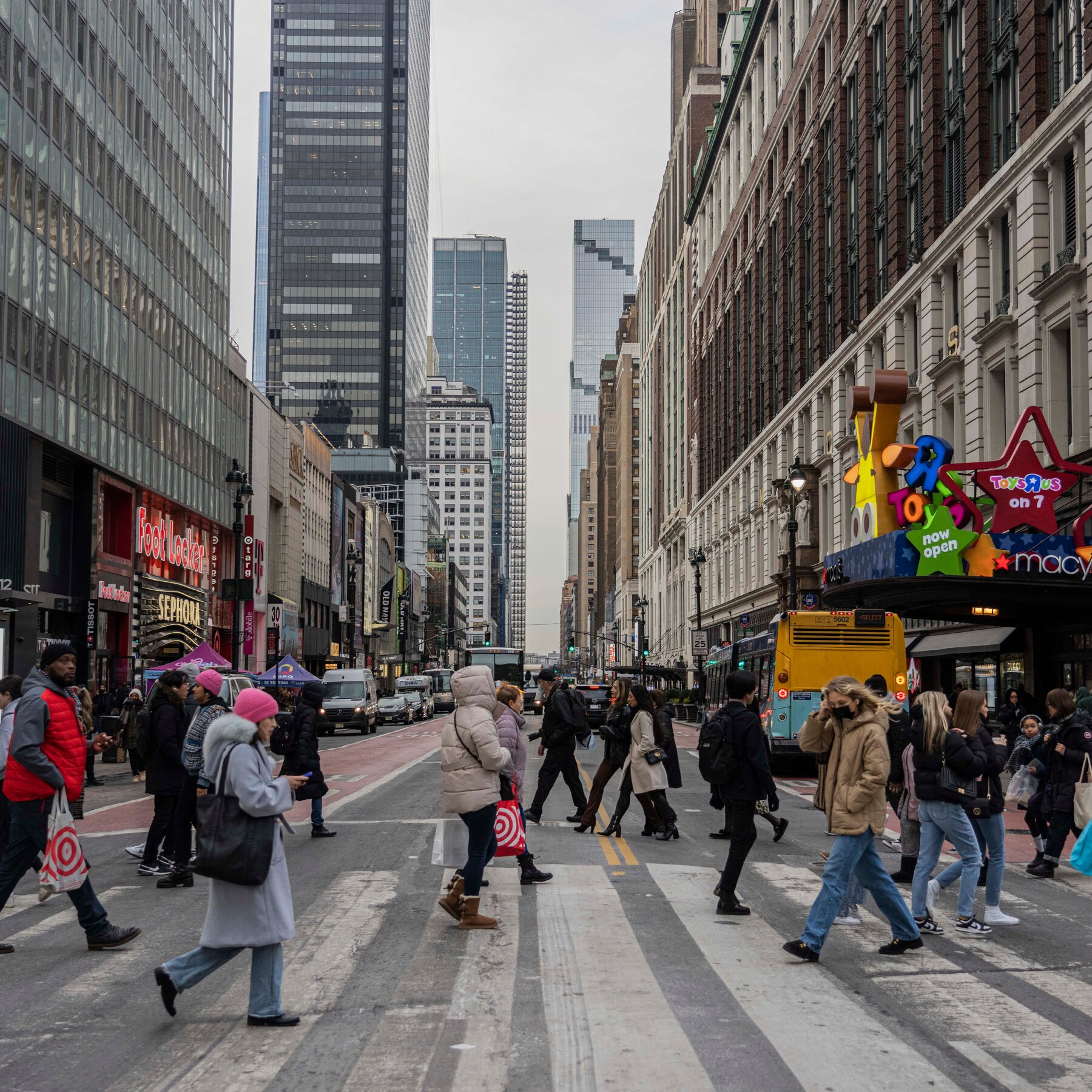 Mamdani Advances 34th St. Bus Lane Plan That U.S. Had Blocked