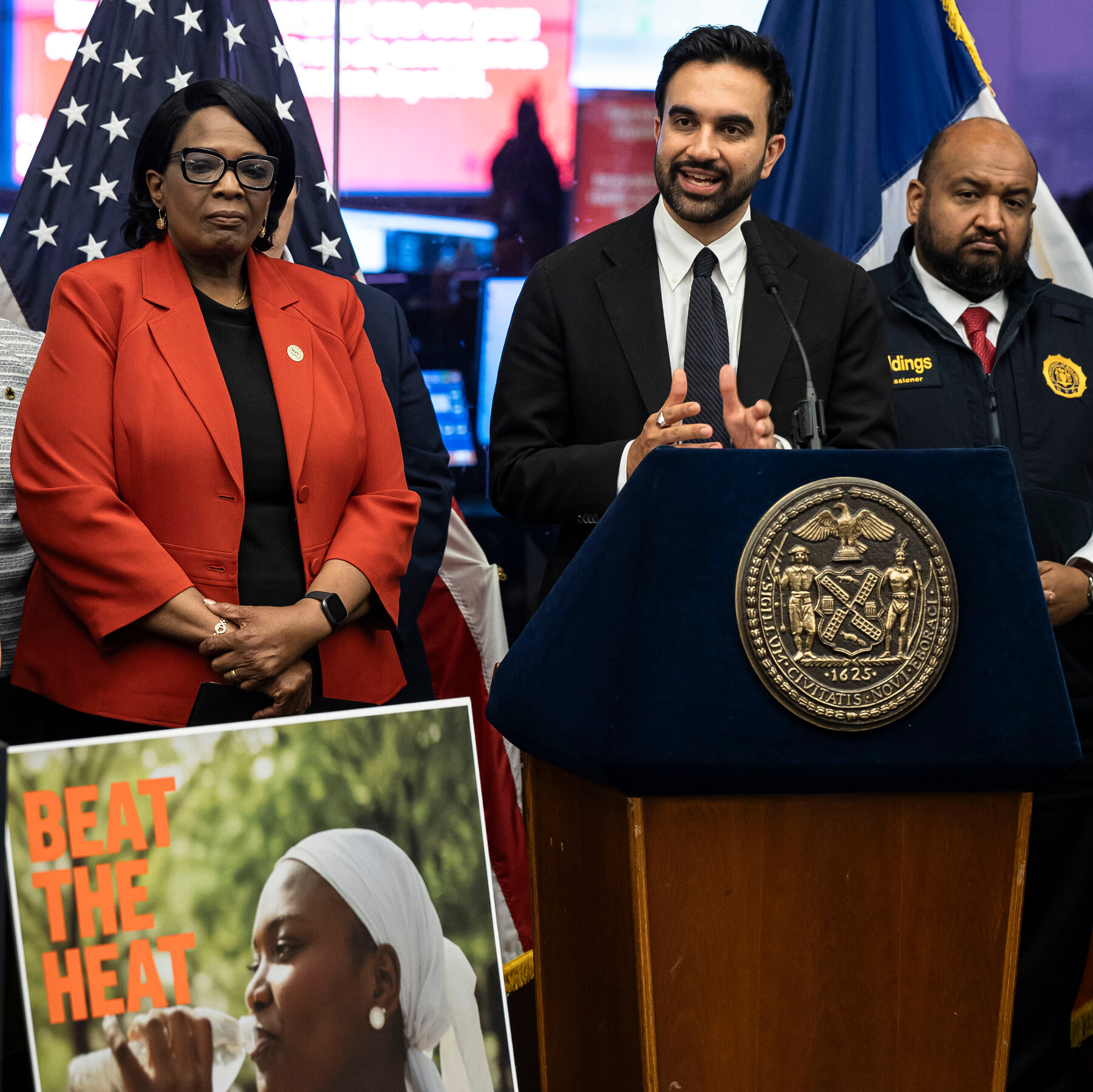 With Lessons From a Perilous Blizzard, Mamdani Prepares for Extreme Heat