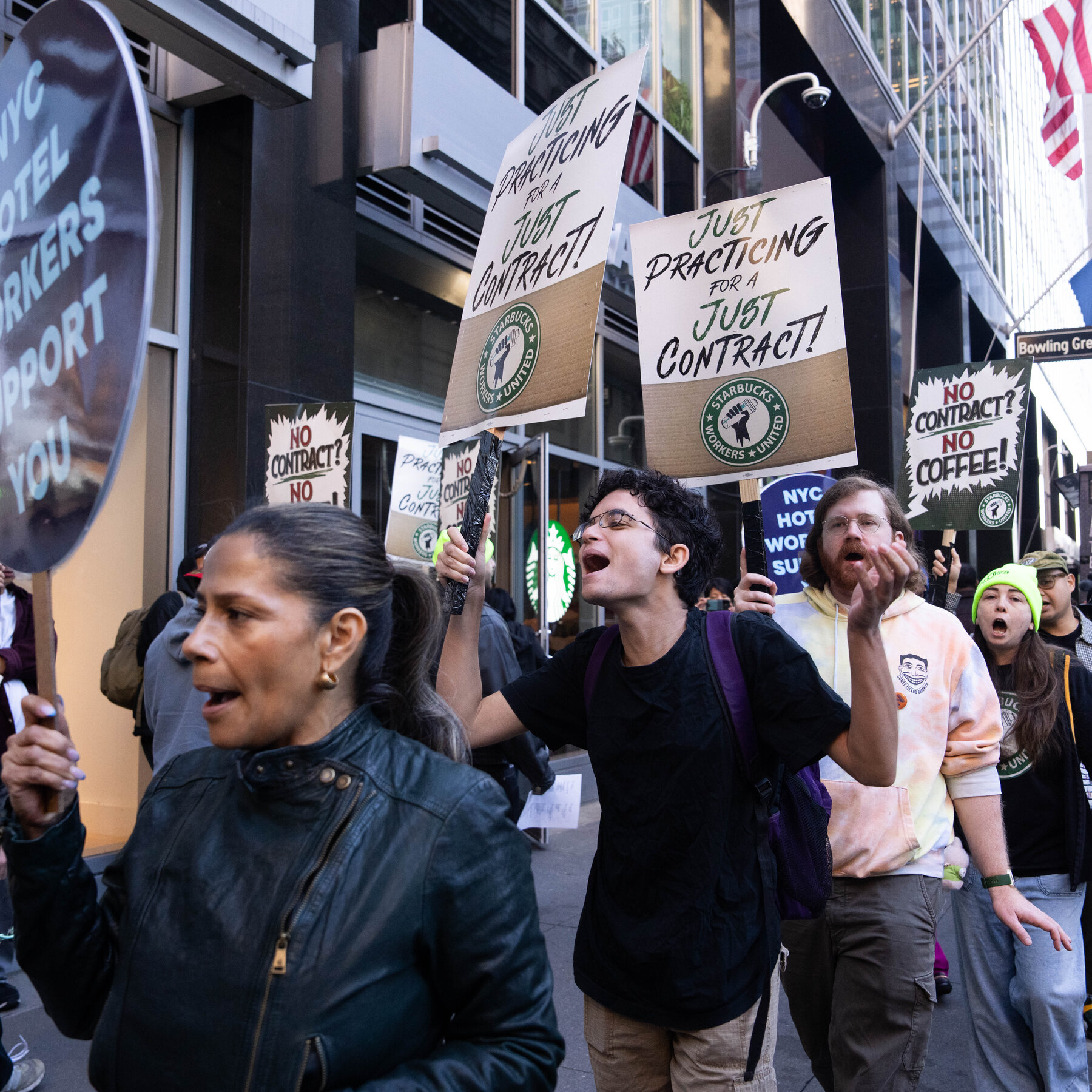 Starbucks to Pay $39 Million in Landmark N.Y.C. Labor Law Settlement
