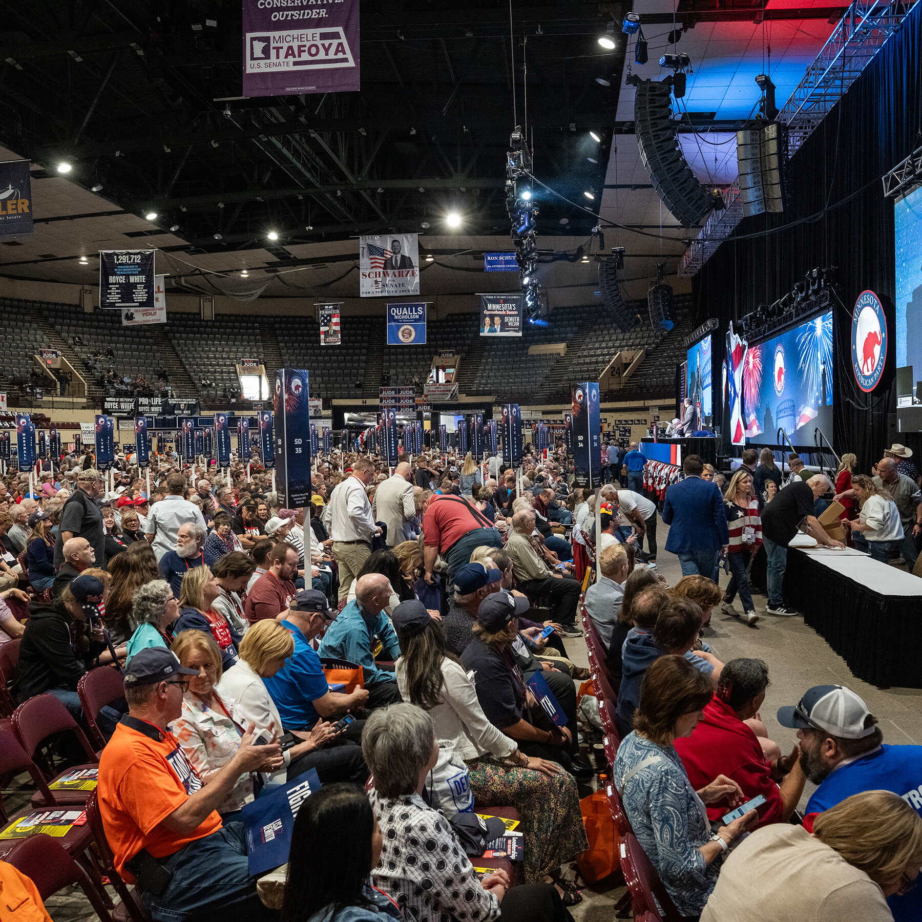 Minnesota Republicans Hold Moment of Silence for Derek Chauvin