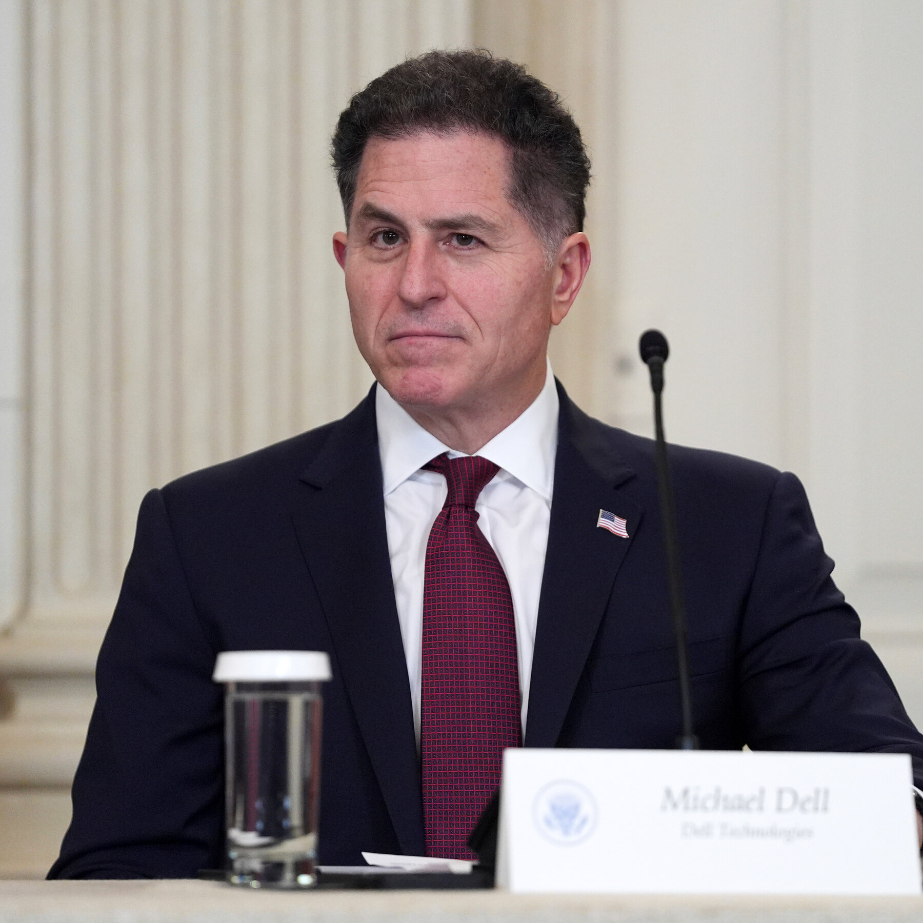 Michael and Susan Dell Pledge $6 Billion for Child Investment Accounts