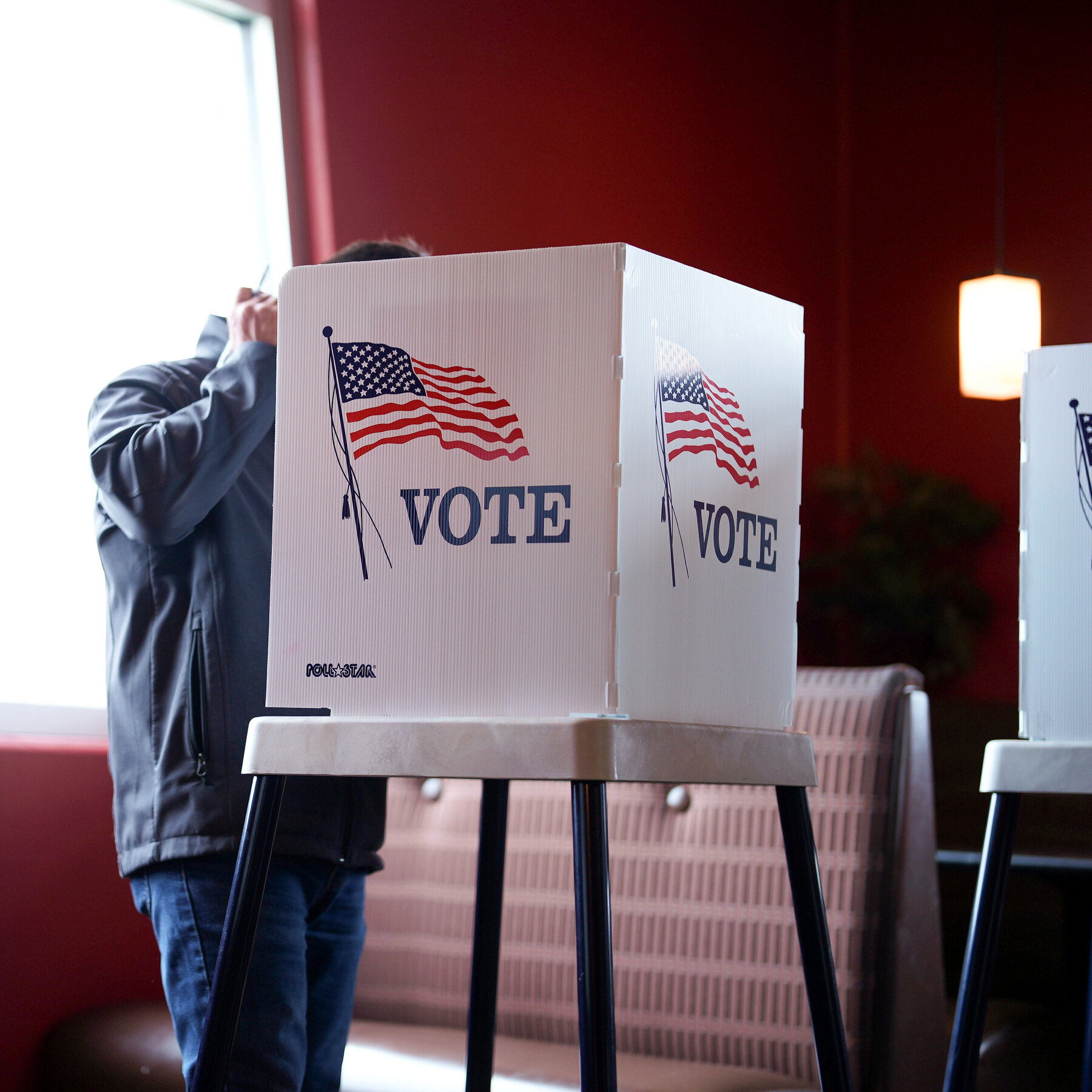 What to Watch in Tuesday’s Primary Elections in Iowa, Montana and Beyond