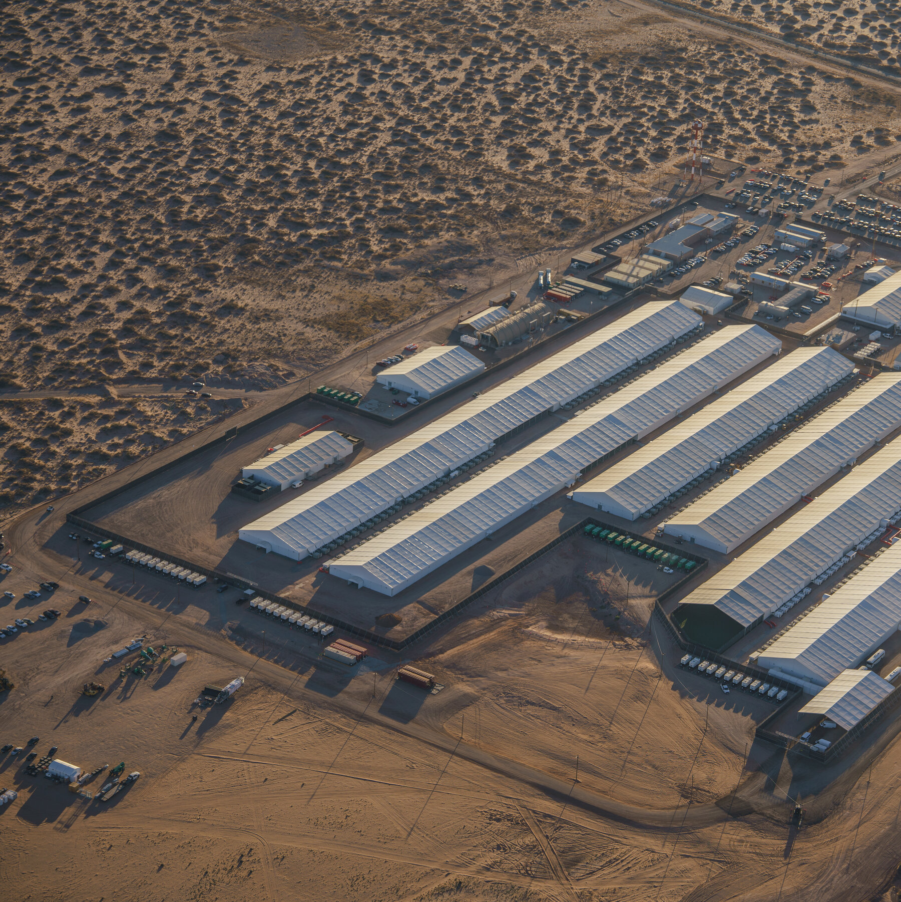 ICE Review Finds Dozens of Violations at Texas Migrant Detention Center