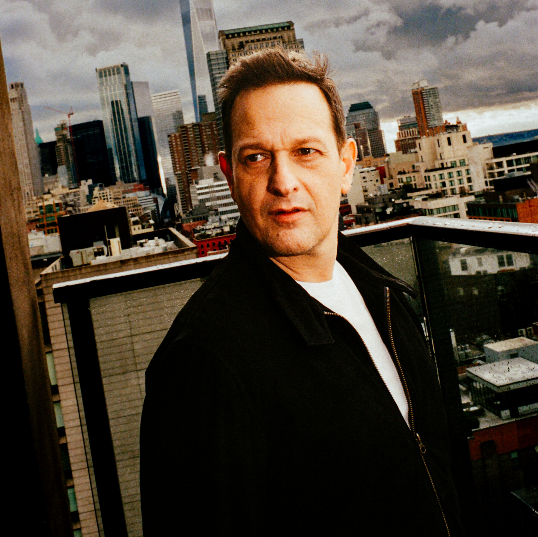 On ‘Best Medicine,’ Josh Charles Has a Heart