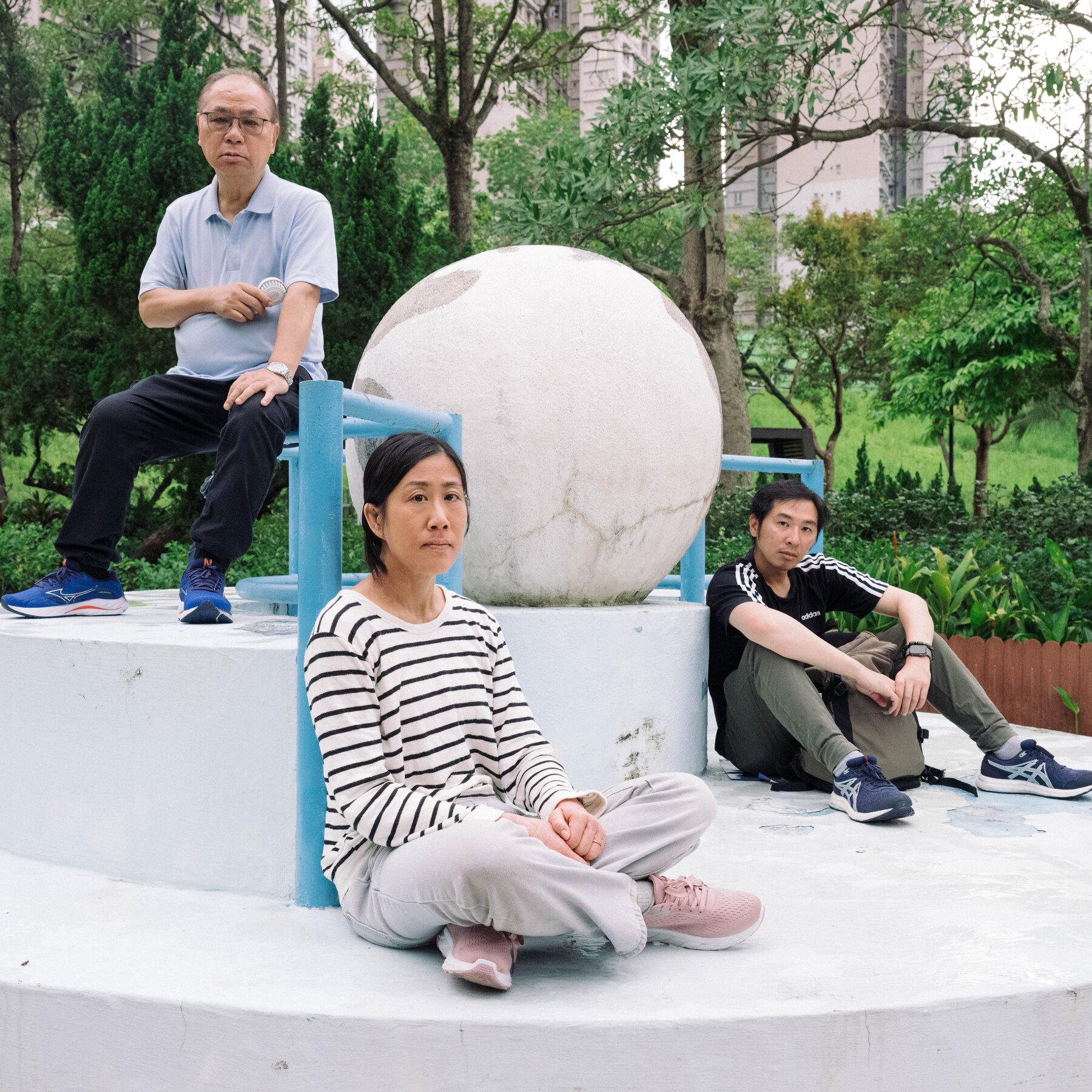After the Hong Kong Fire Killed 3 Generations of His Family, A Son Searches for Justice