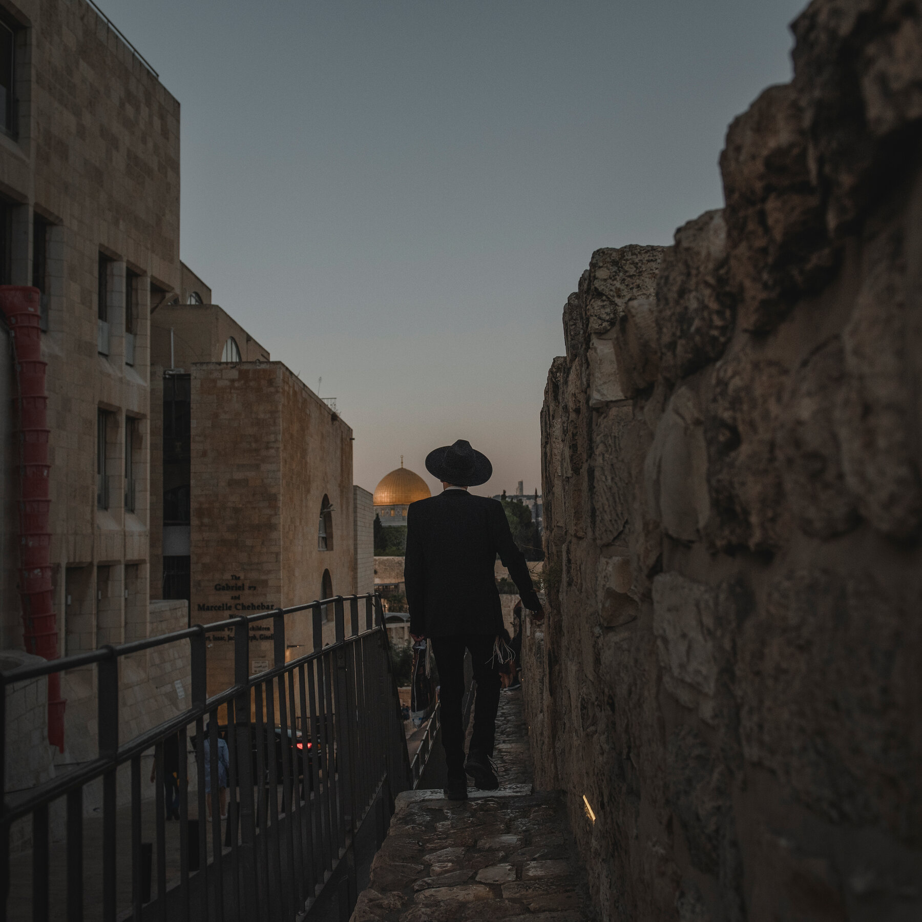 Two Quit Human Rights Watch Over Shelved Report Criticizing Israel