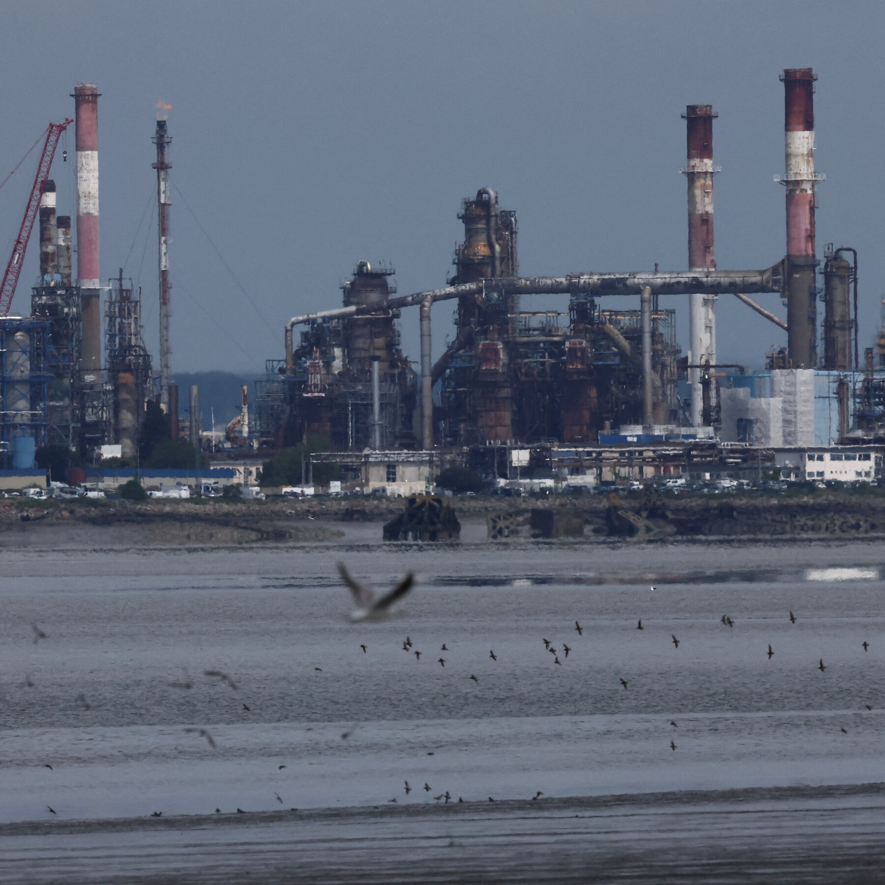 Oil Prices Slide but Remain Elevated as Middle East Tensions Escalate