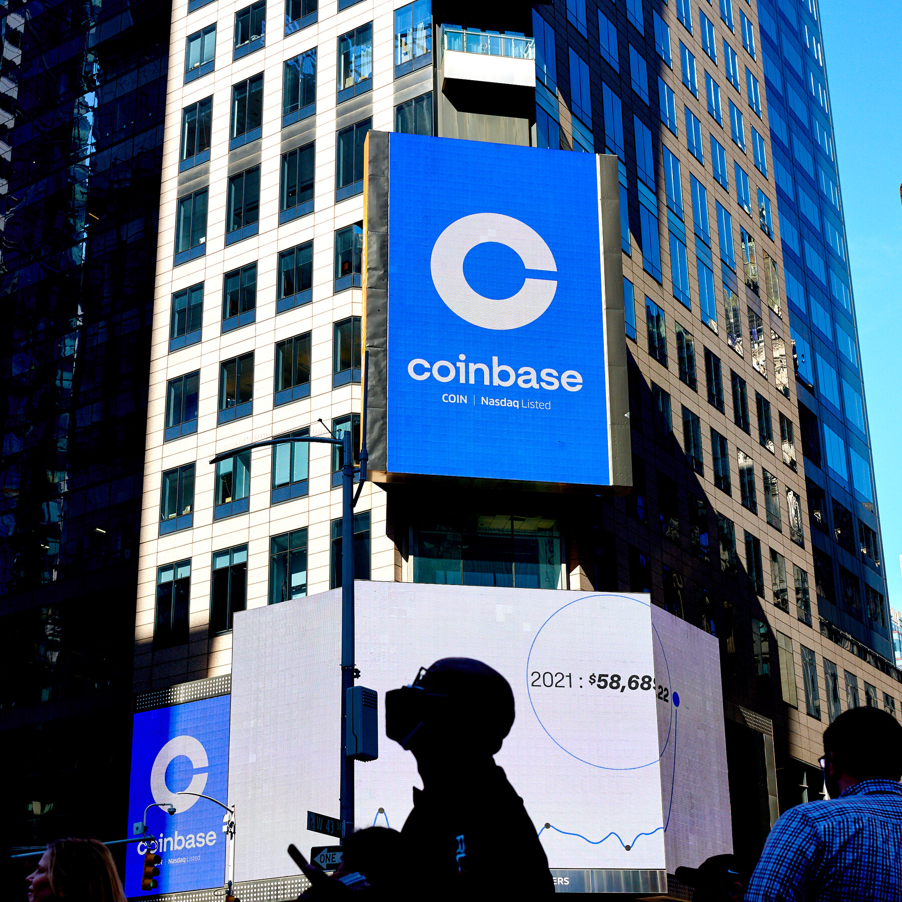 Coinbase Lays Off 14% of Employees as A.I. Changes Work