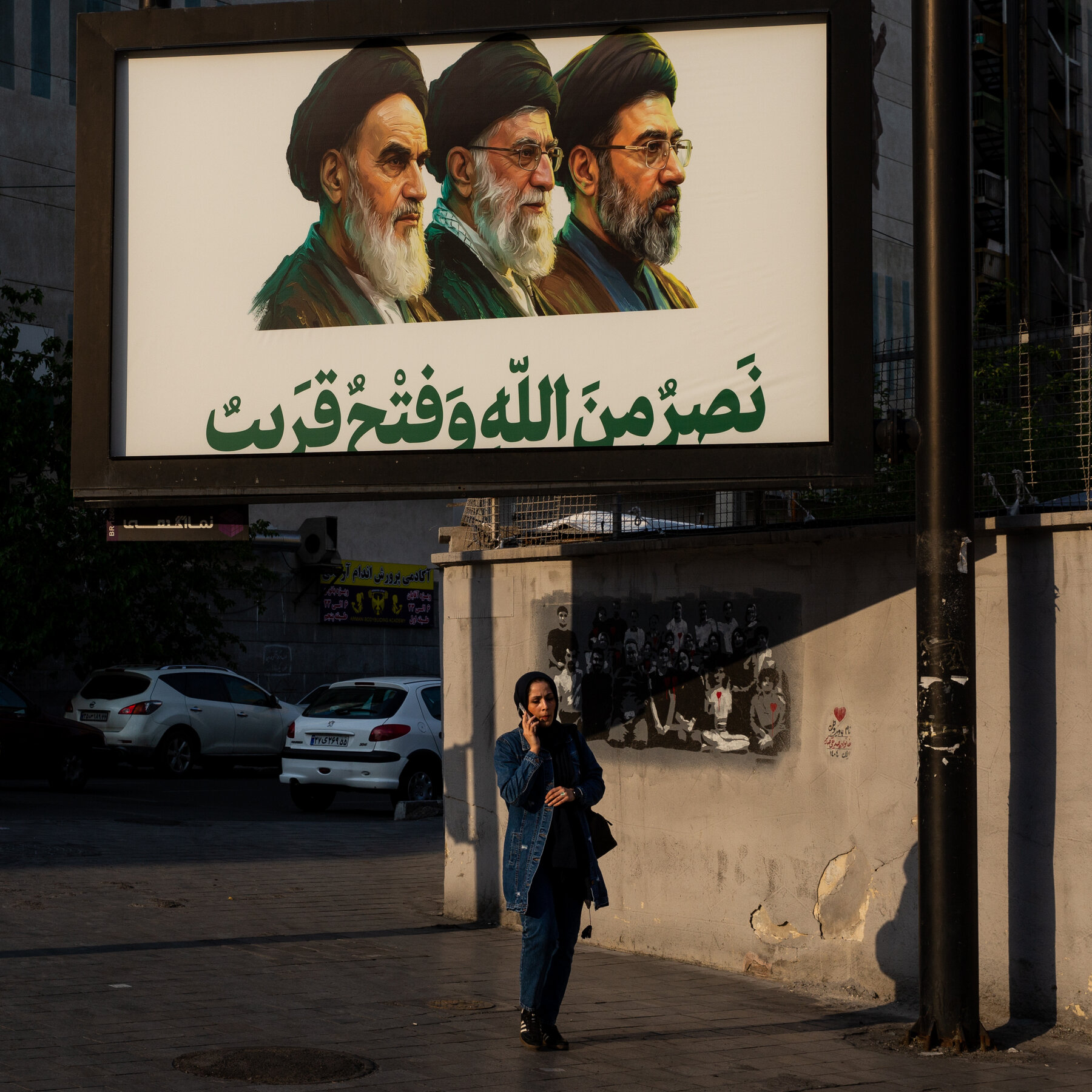 Trump Says U.S. Pausing Efforts to Guide Ships Through Strait Blocked by Iran
