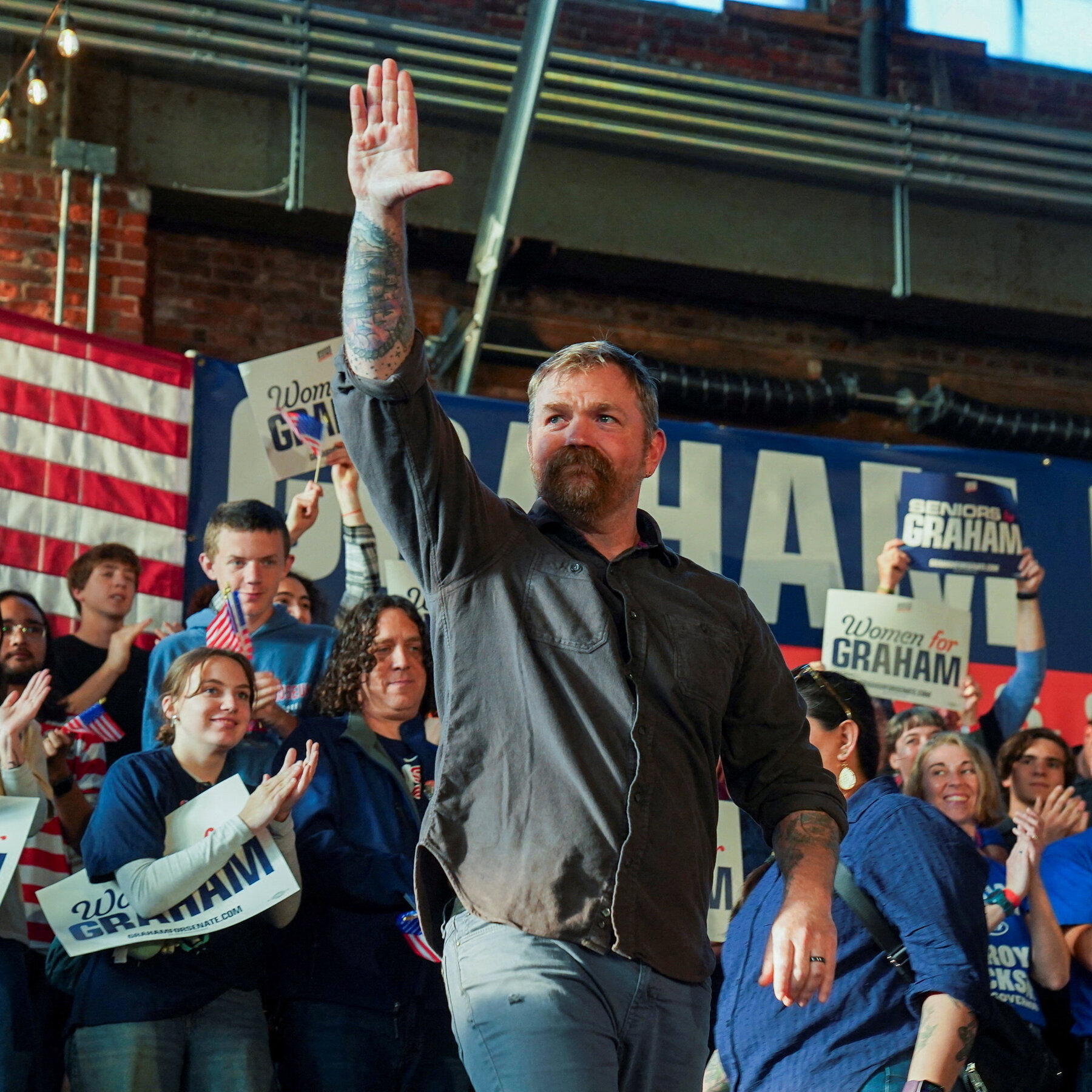 Graham Platner Controversy Deepens Democratic Unease Before Maine Senate Primary