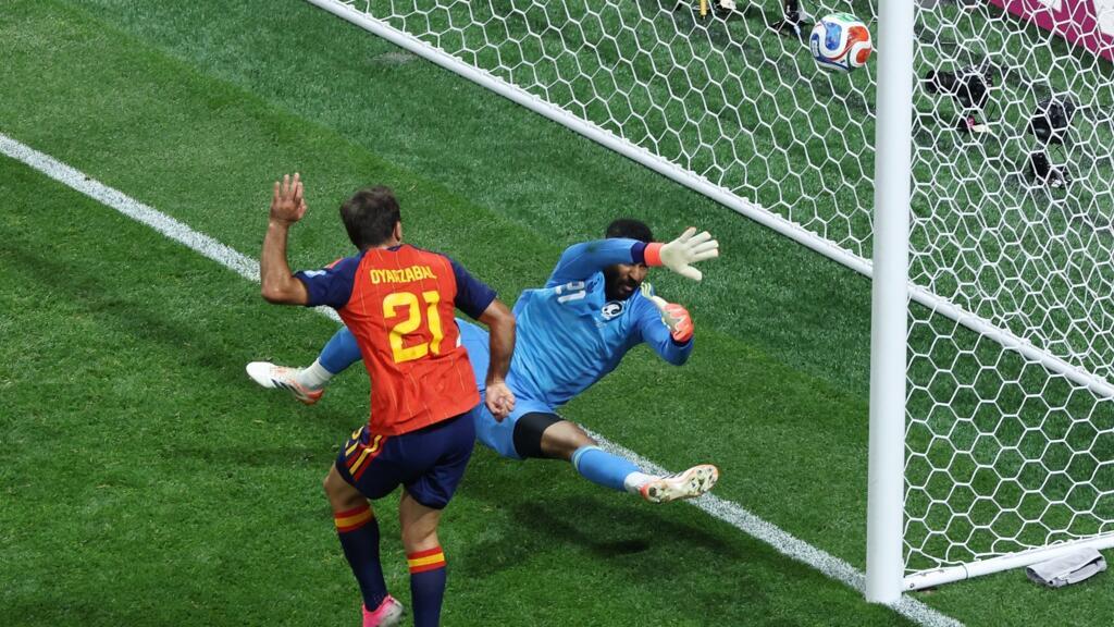 Yamal scores first World Cup goal as Spain bounce back with thumping win over Saudi Arabia