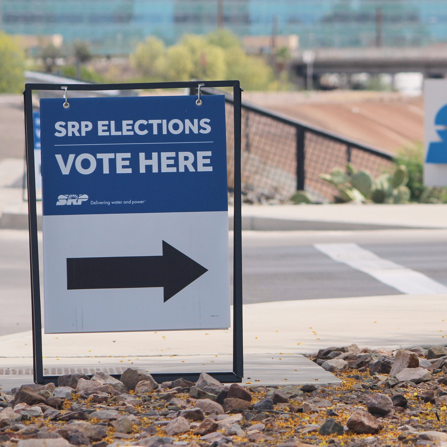 In Phoenix, Turning Point and Jane Fonda fight for control of a utility.