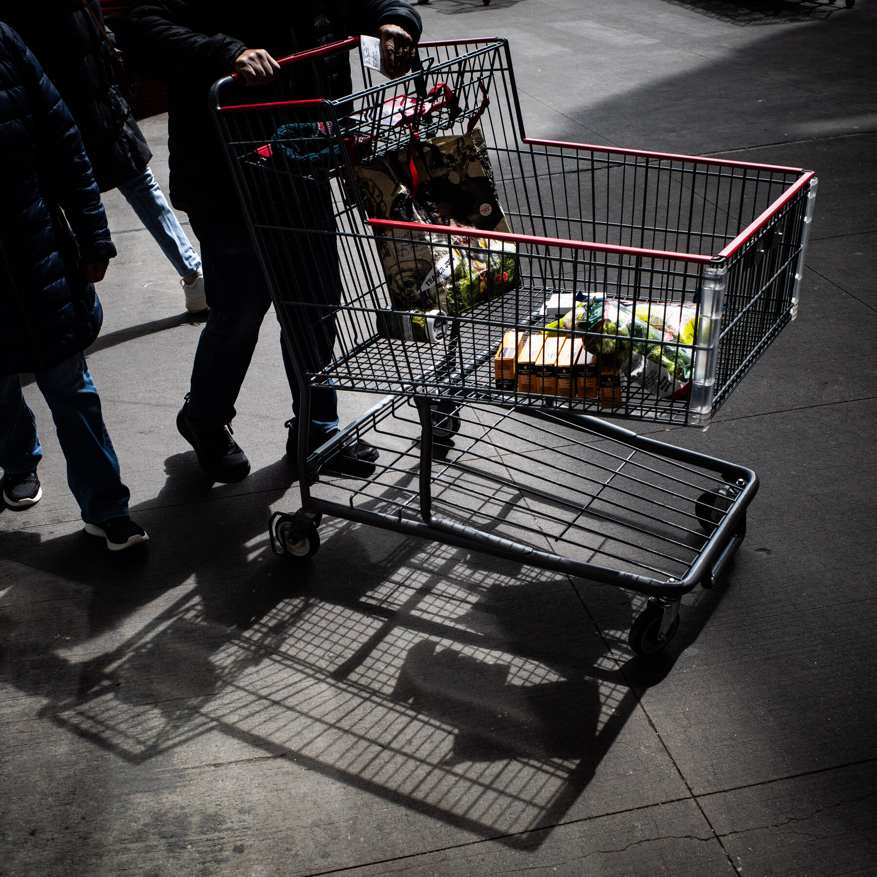 Fed officials weigh stable jobs backdrop against rising inflation risks.