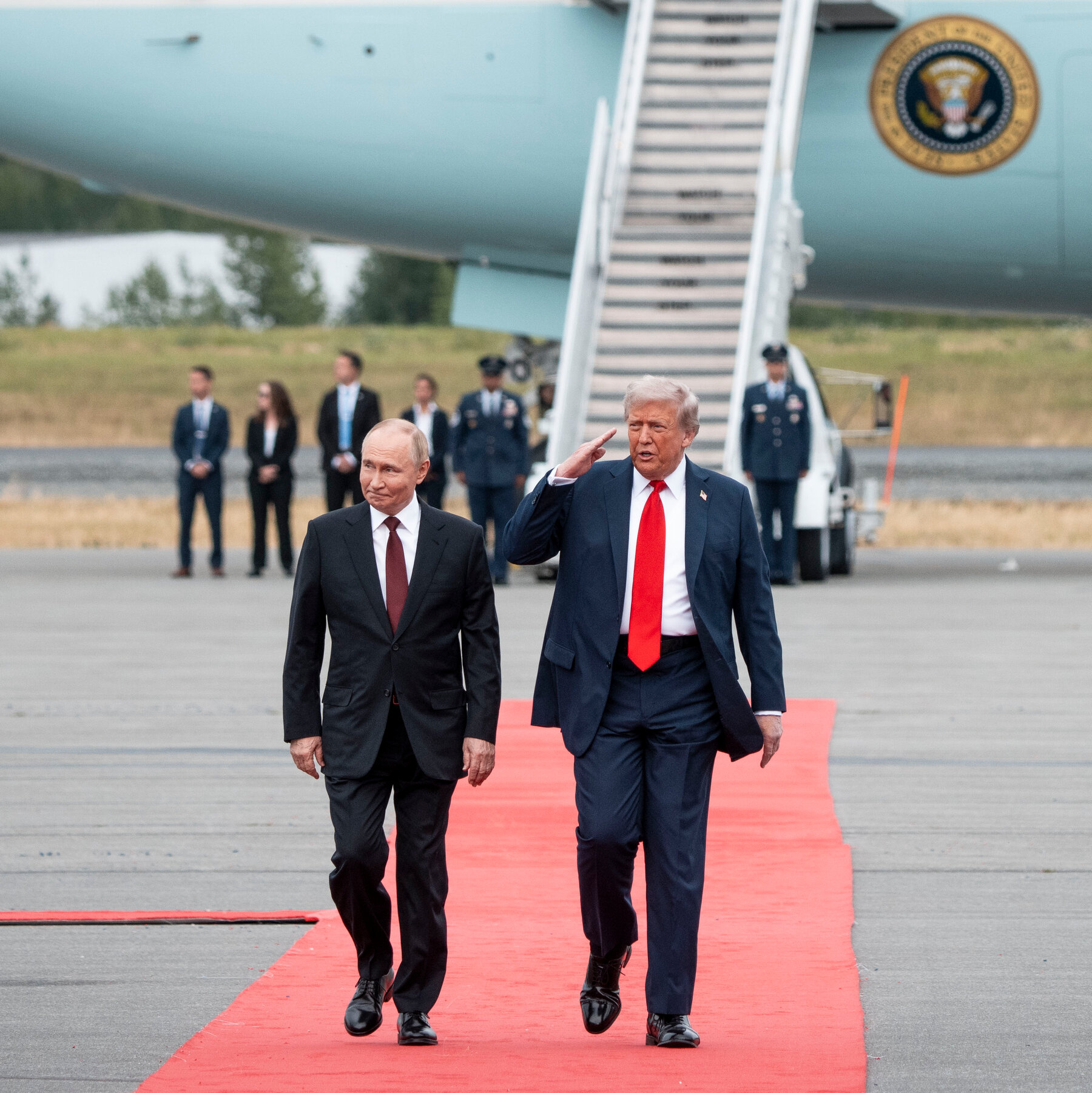 How Trump’s War in Iran Has Echoes of Putin and Ukraine