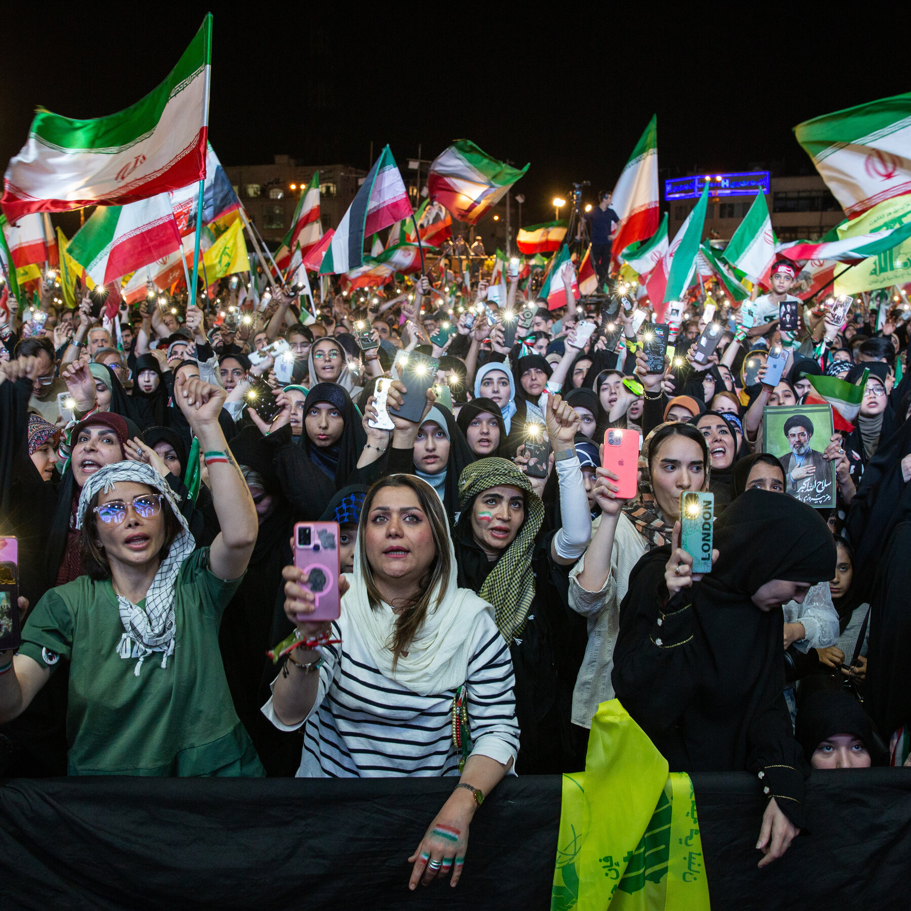 Iran’s Loyalists Promote a Wider Nationalism, Unveiled Women Included