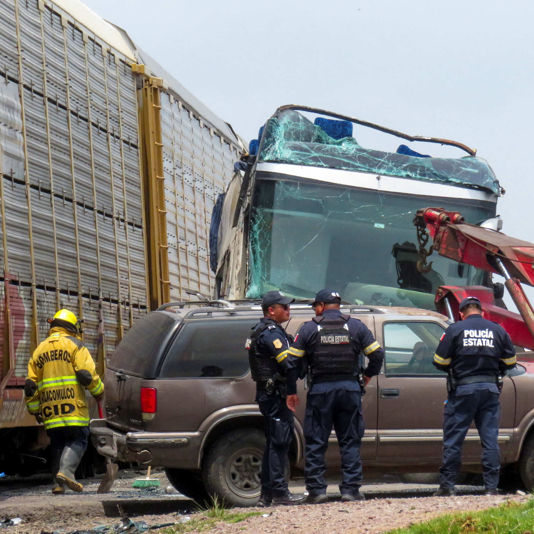 10 Killed and 61 Injured in Mexico After Train Crashes Into Bus