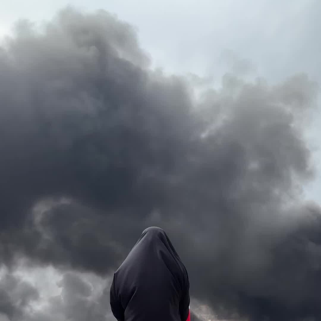 Israeli Strikes on Fuel Depots Send Black Clouds Over Iranian Capital