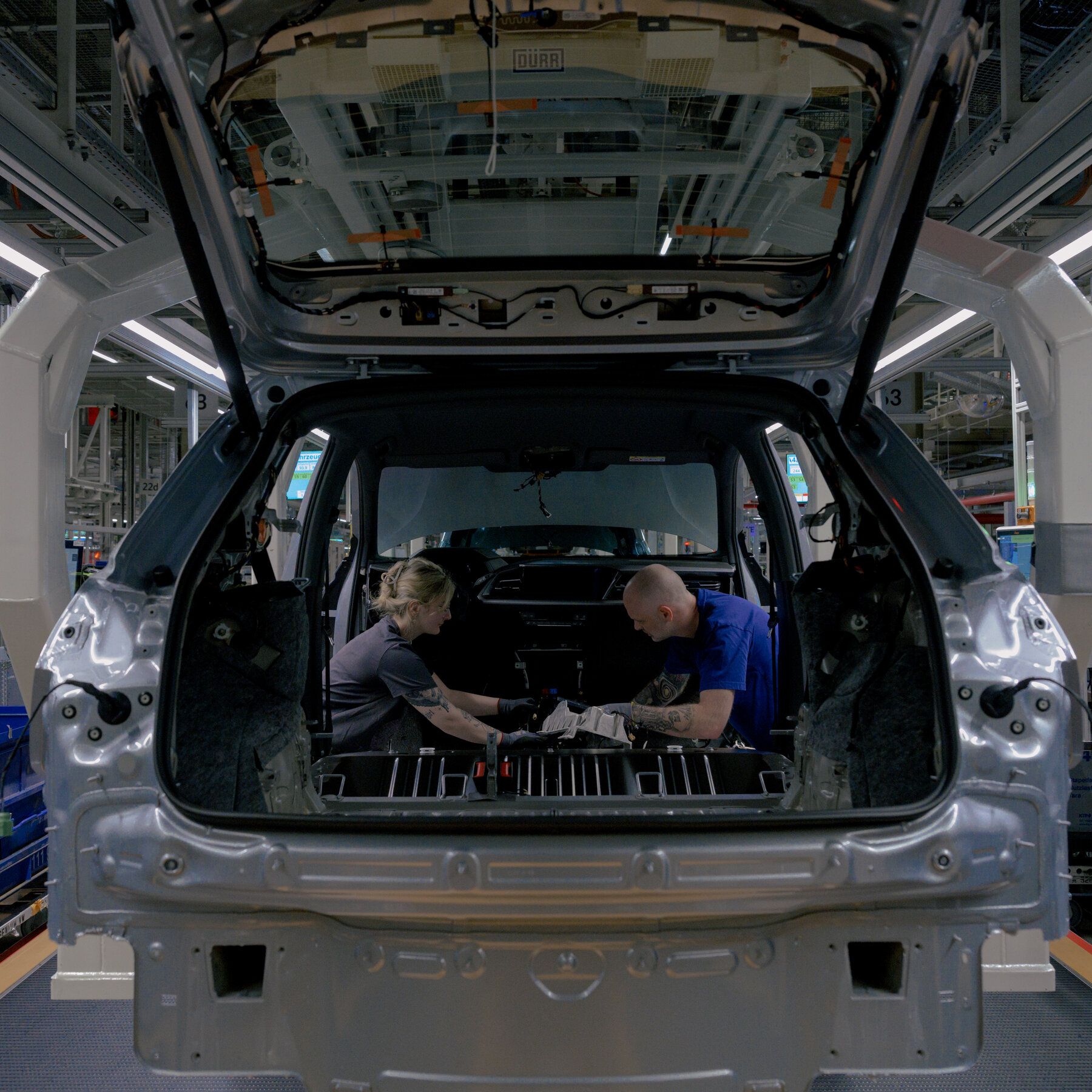 Volkswagen Is Cutting Auto Production as Its Sales in China Plunge