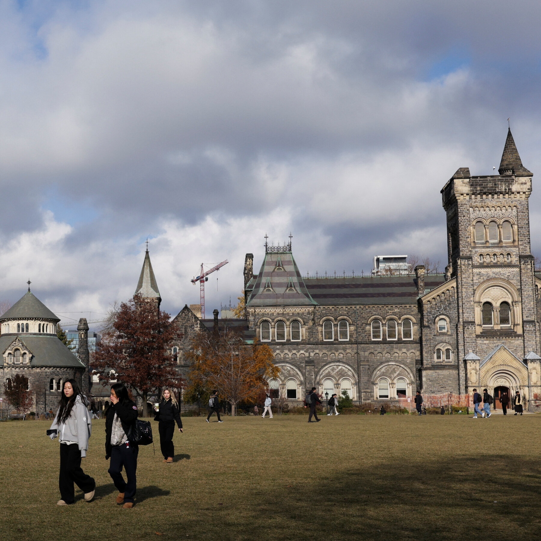 Canada Plans to Fast-Track Immigration for US H1-B Visa Holders in New Talent Drive