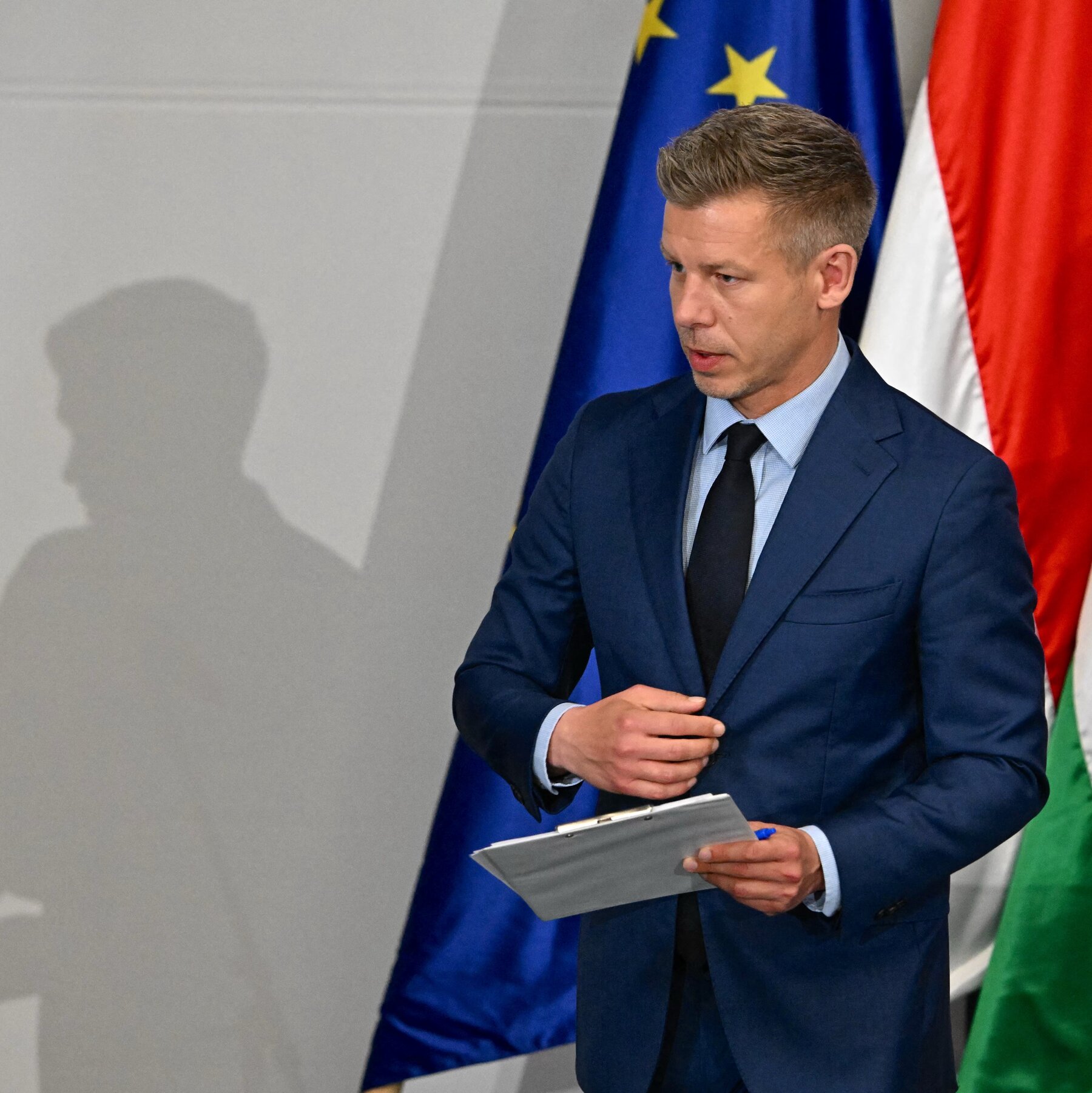 In Hungary, Viktor Orban Loyalists Jump Ship