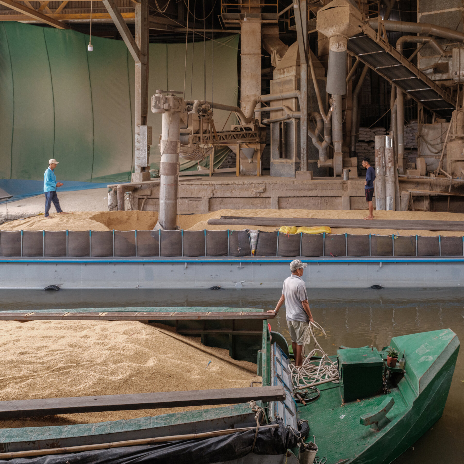 How War in the Middle East Paralyzed an Asian Food Giant