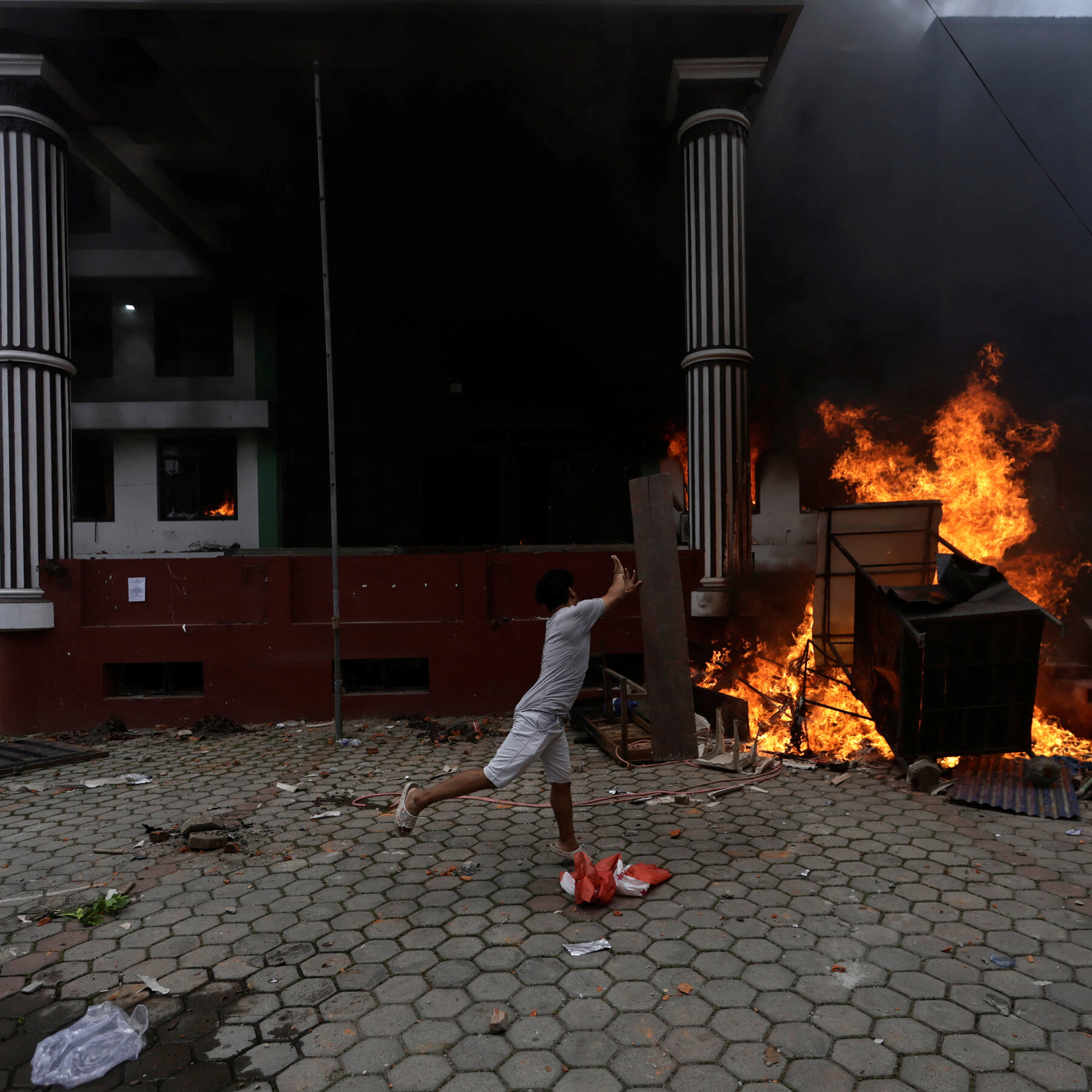 Nepal’s Prime Minister Resigns as Protesters Set Fire to Leaders’ Houses