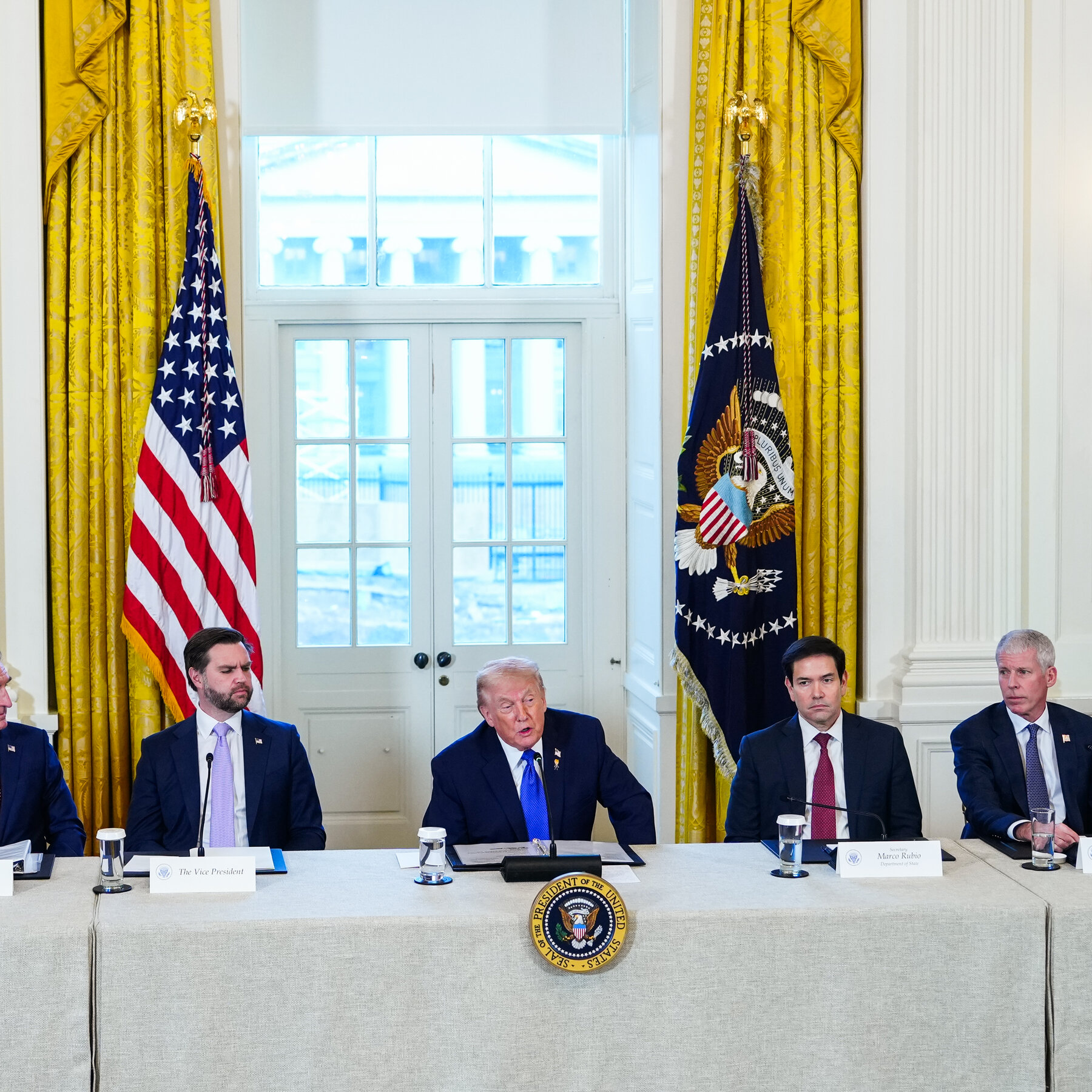 Trump Urges Oil Companies to Speed Work in Venezuela