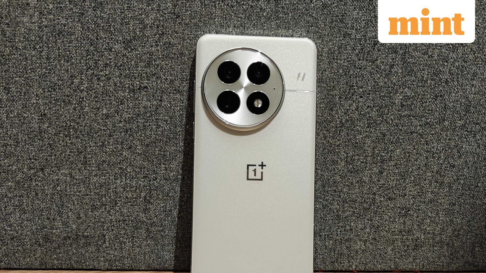 ​OnePlus 13 price crashes during Republic Day Sale: Here’s how much it costs now