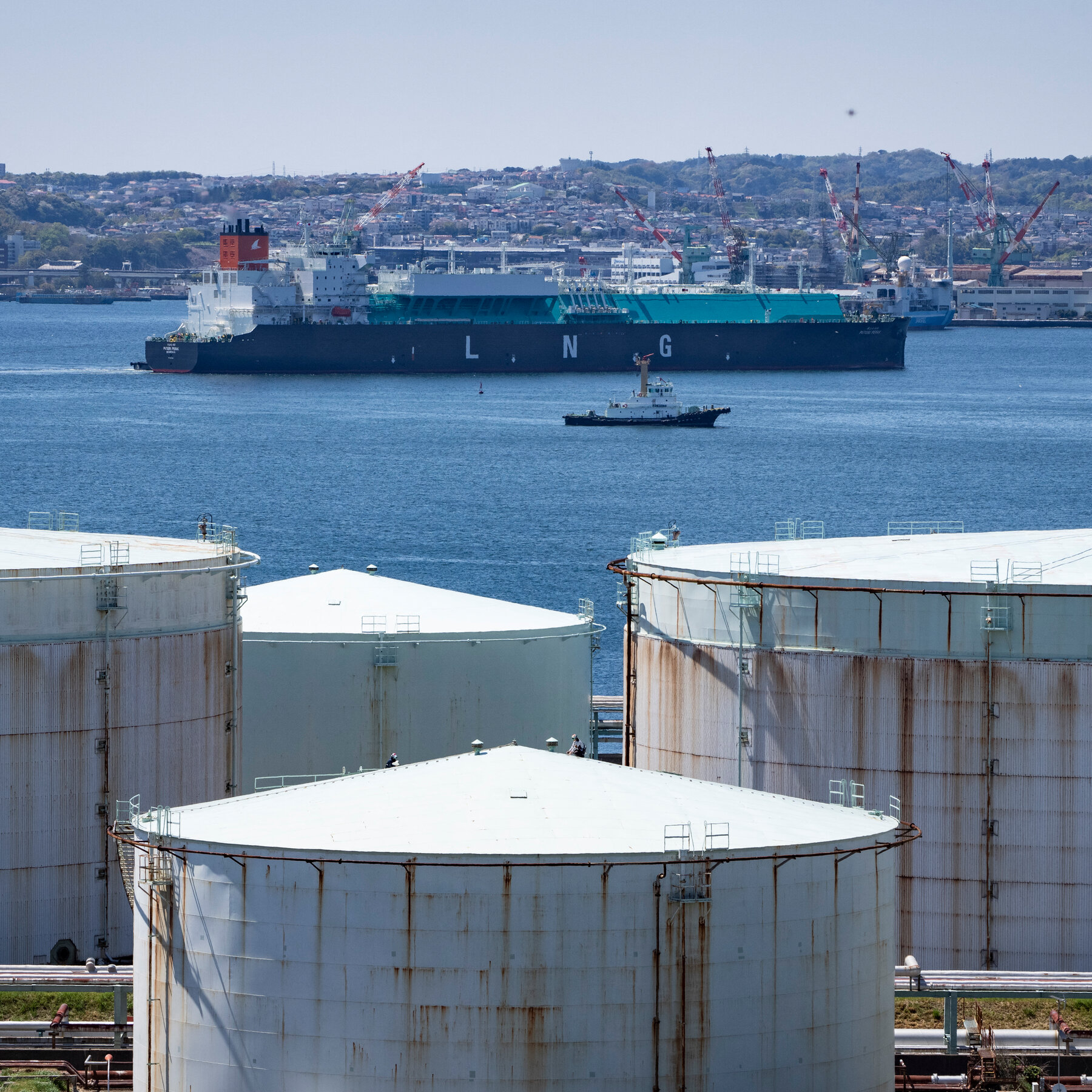 Markets Waver Ahead of Cease-Fire Talks and U.S. Inflation Report