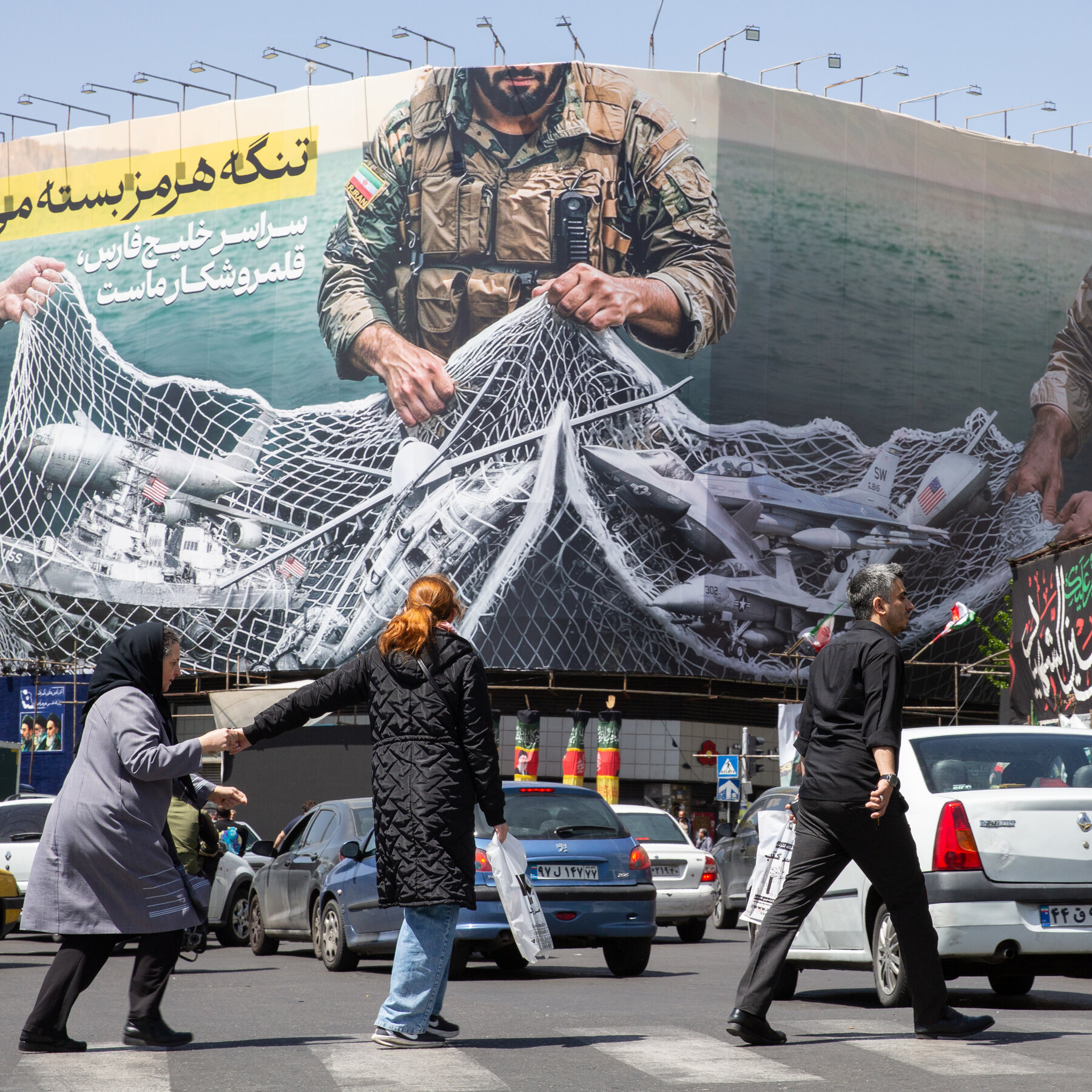 With Iran Setting Limits, Strait of Hormuz Remains Thorny Politically