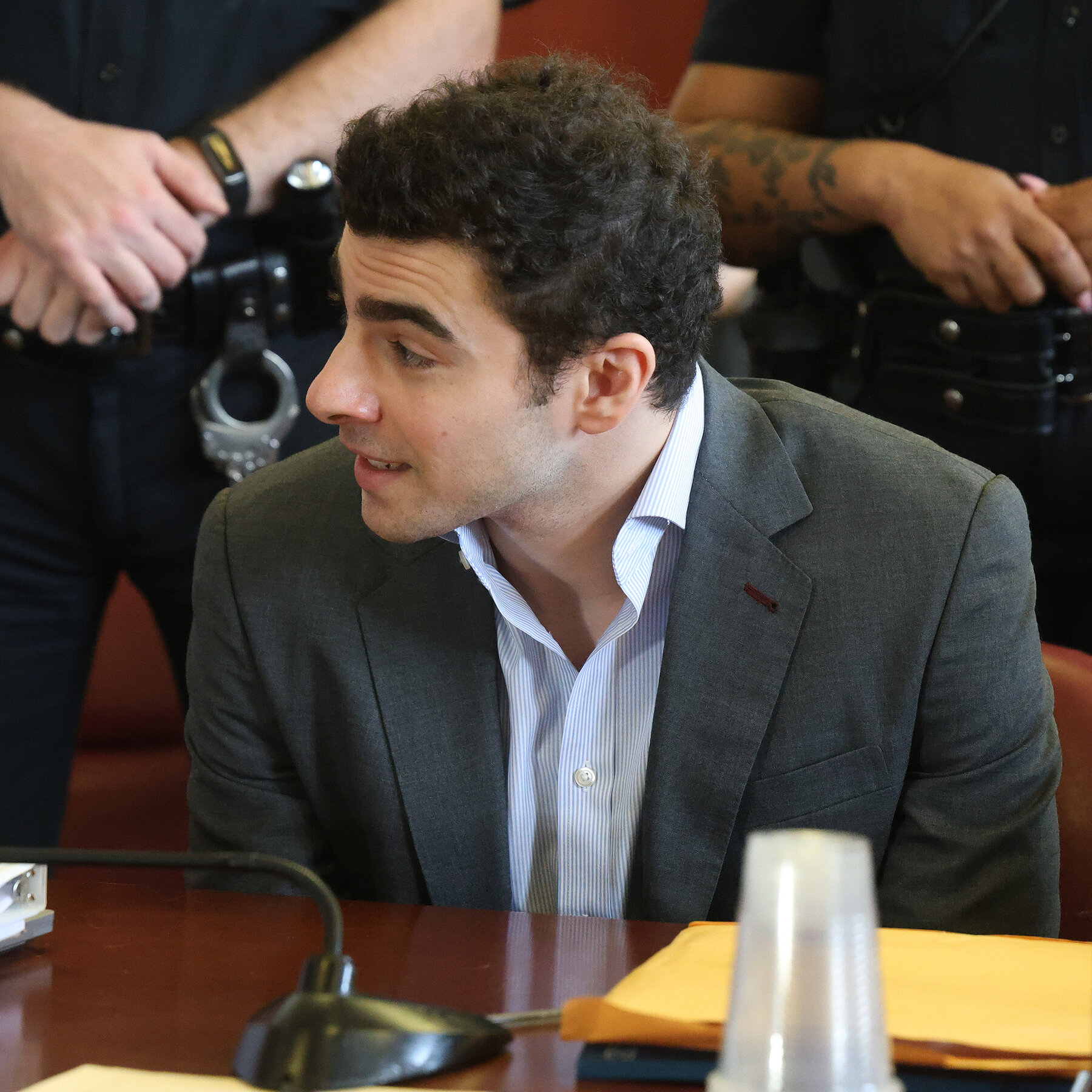 At the Center of the Latest Mangione Hearings: A Battle Over a Backpack